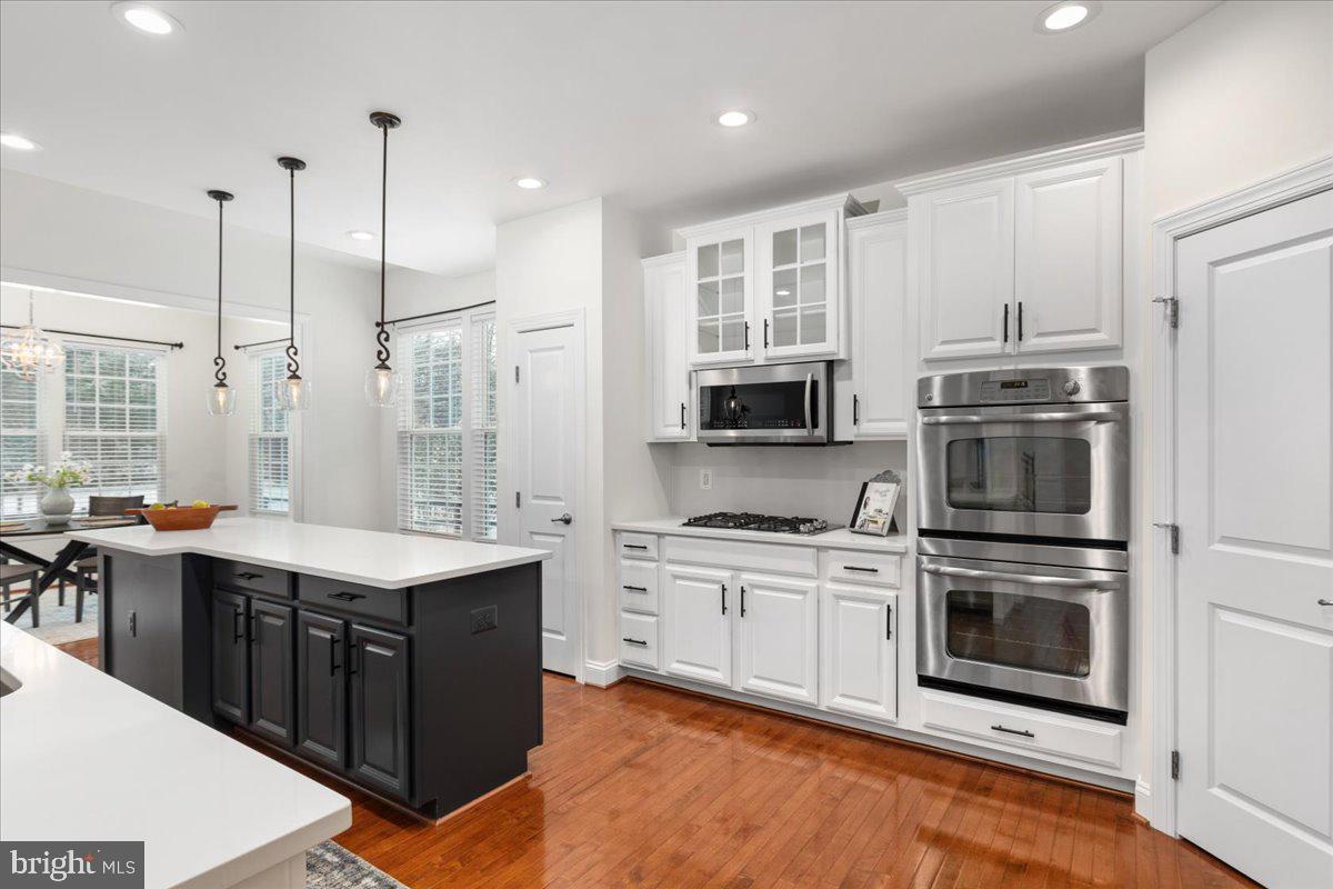 MEADOWS 2 - Residential