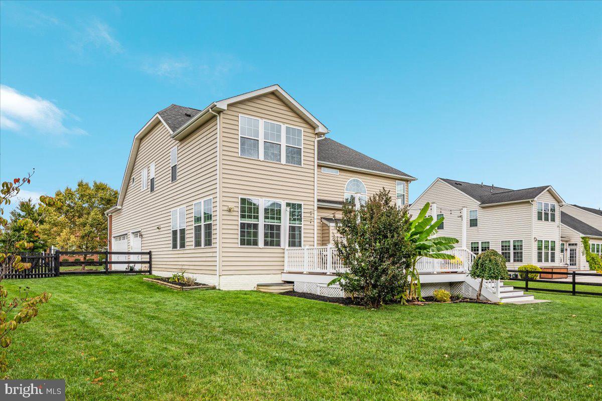 MEADOWS 2 - Residential