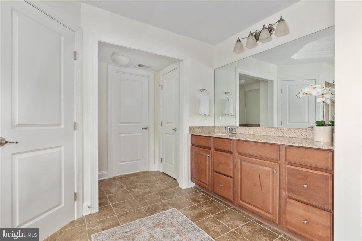 MEADOWS 2 - Residential