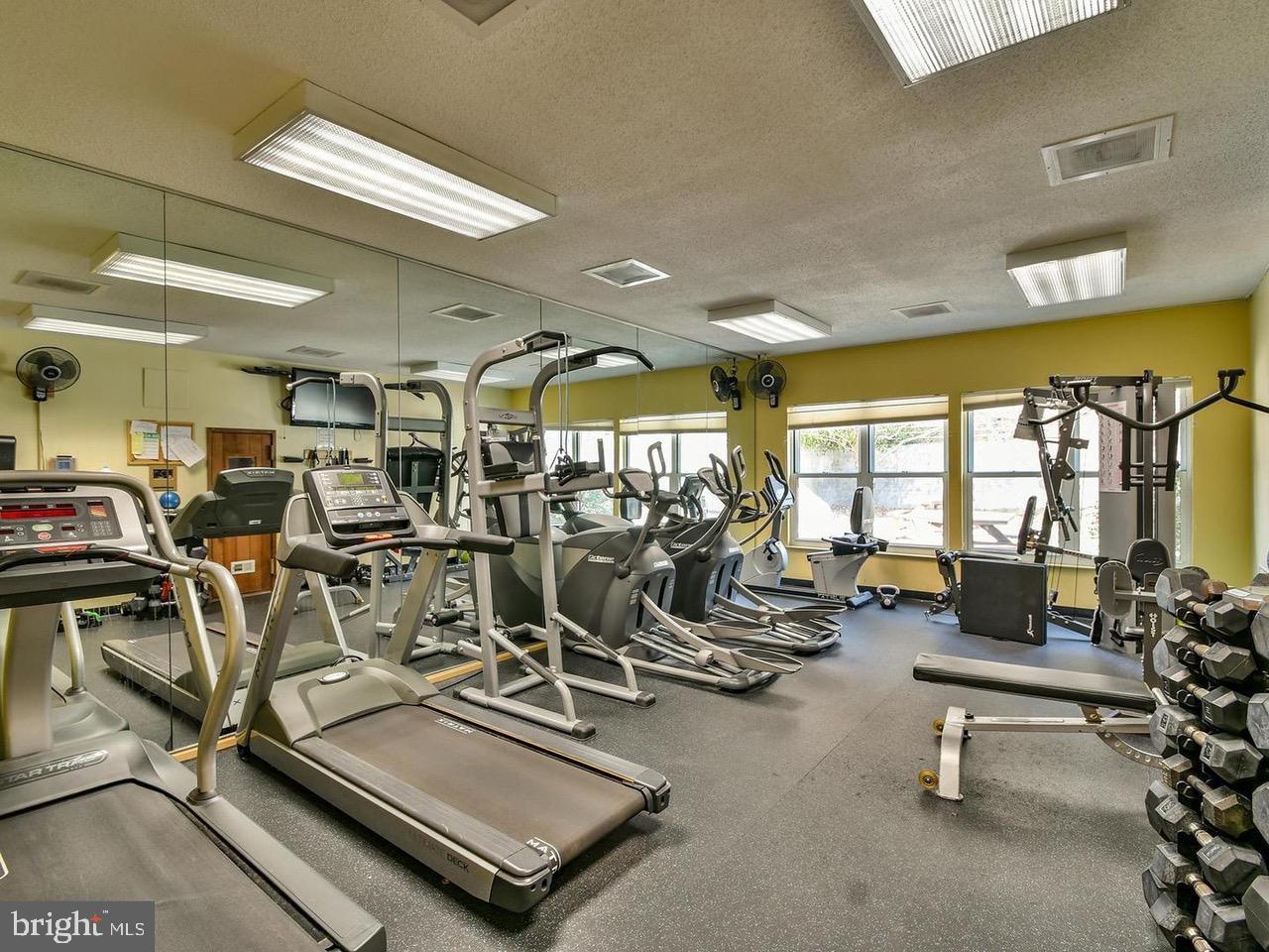 COURTHOUSE - Residential