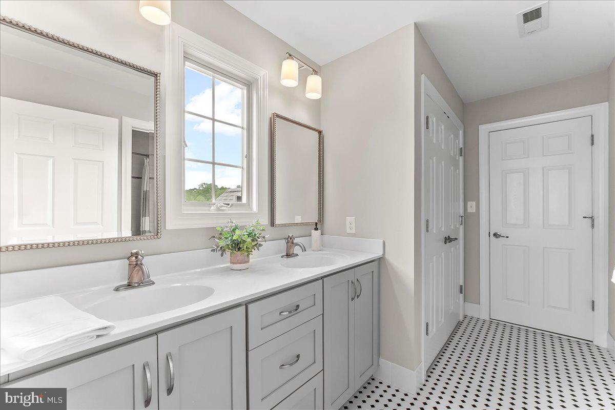 WATER MILL - Residential