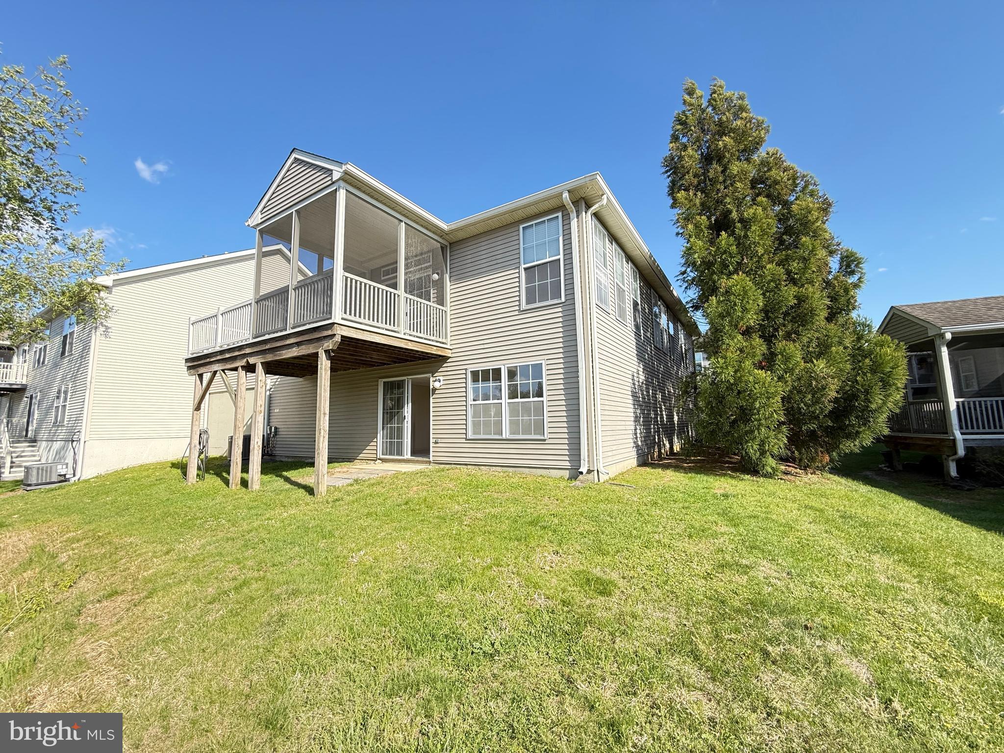 FOX HILL FARM - Residential