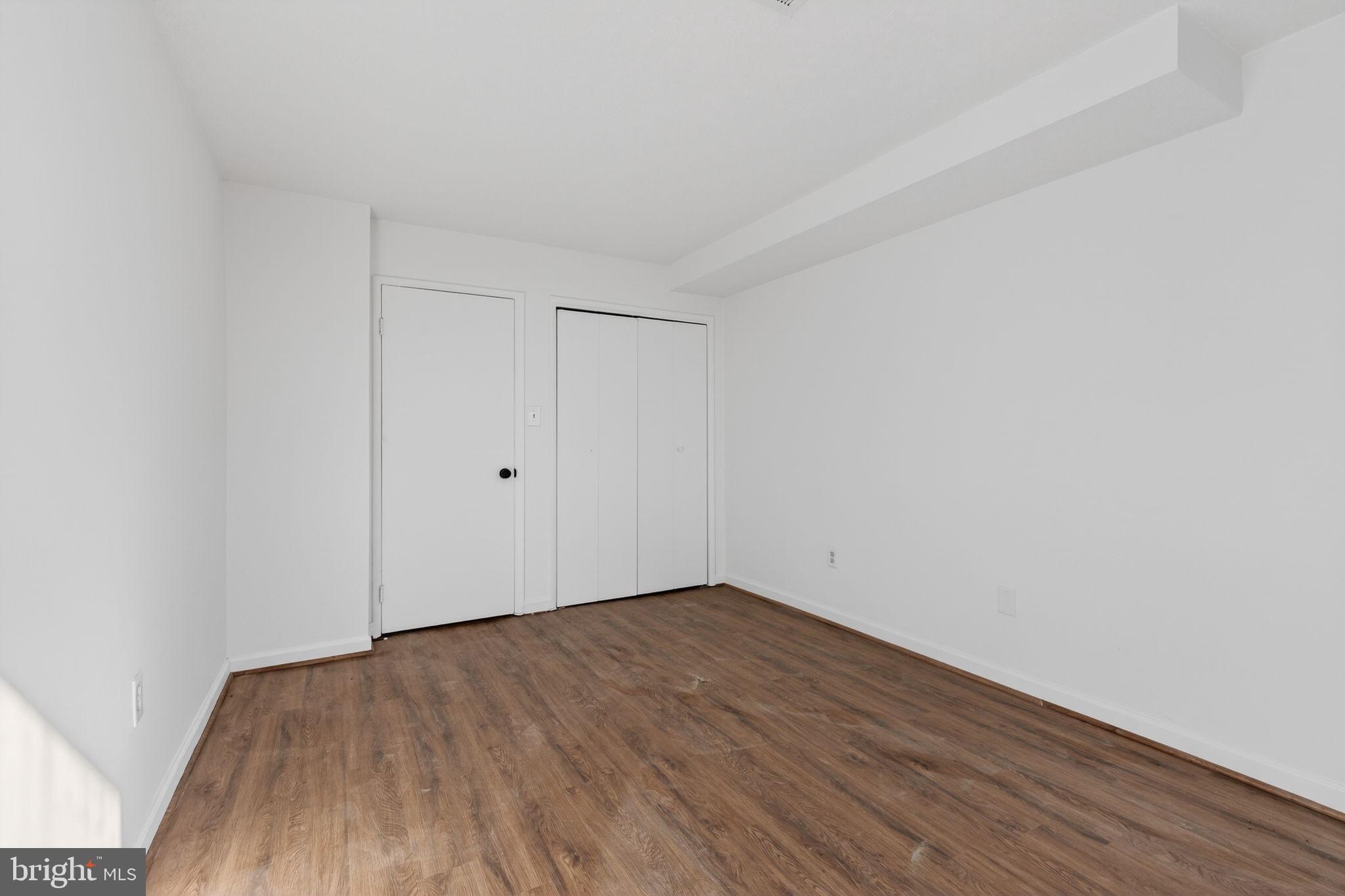 TWENTY-ONE - Residential Lease