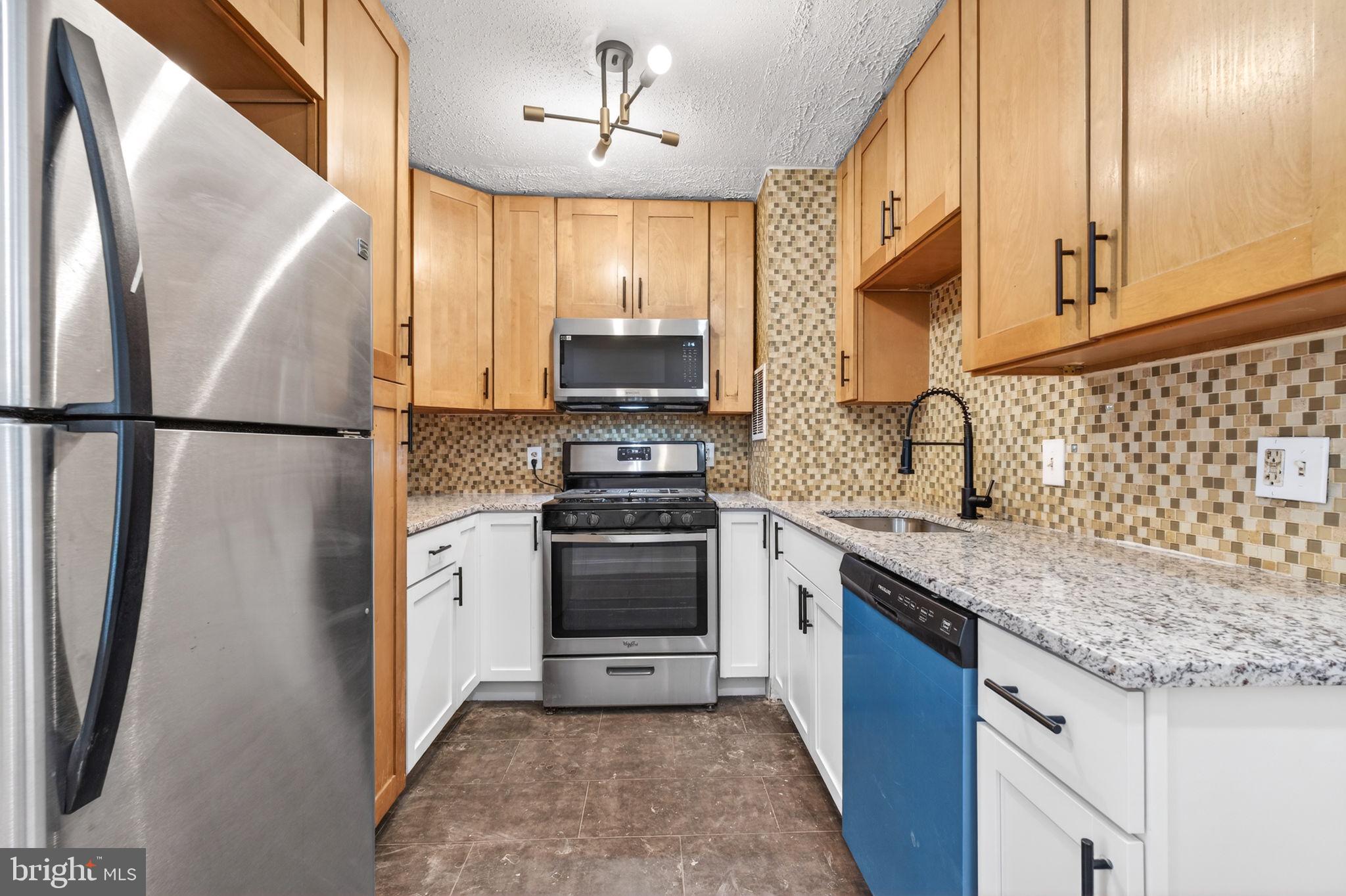 TWENTY-ONE - Residential Lease