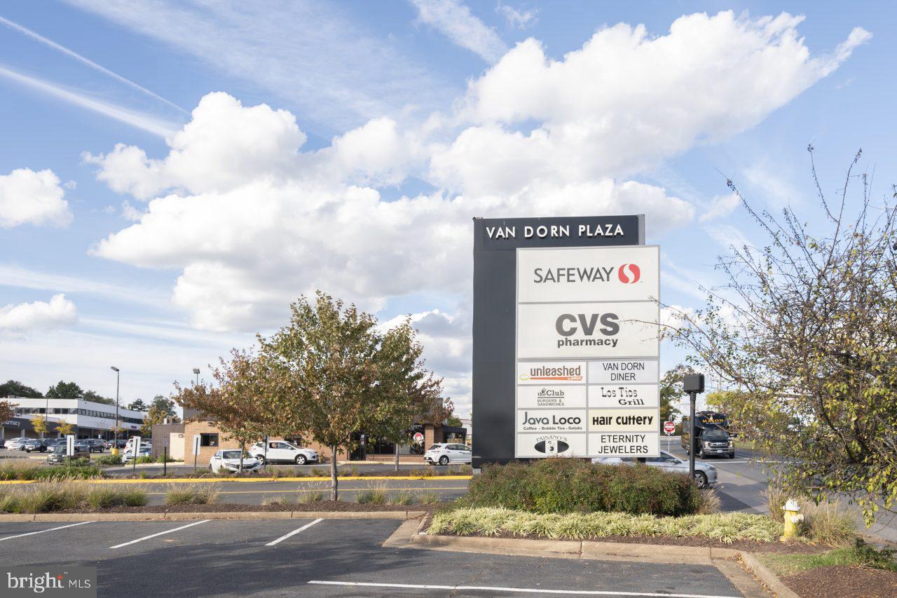 TWENTY-ONE - Residential Lease