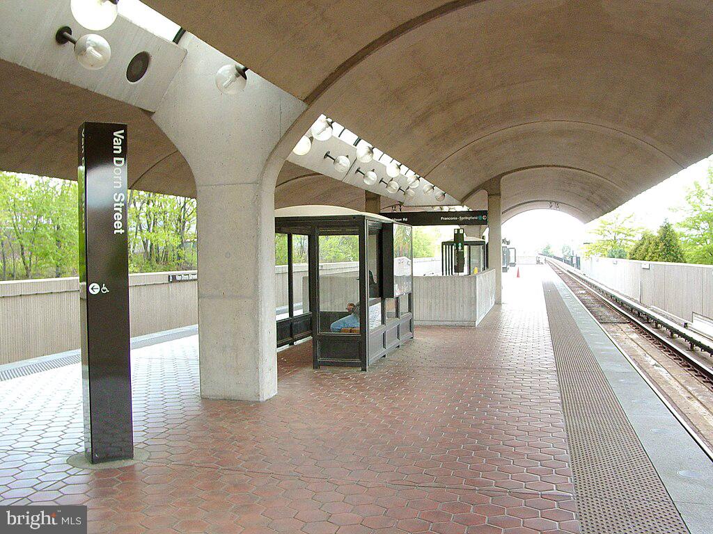 TWENTY-ONE - Residential Lease