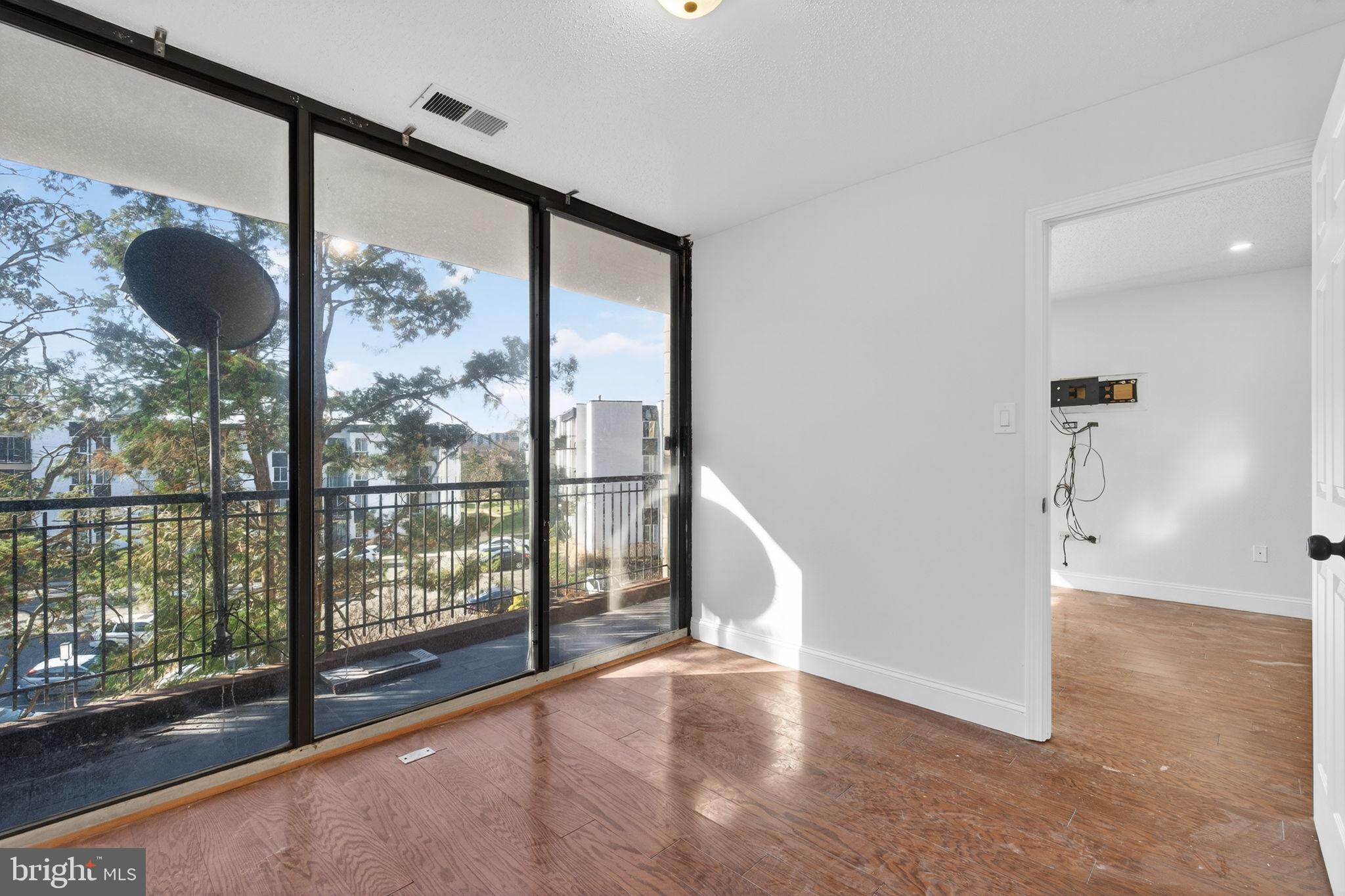 TWENTY-ONE - Residential Lease