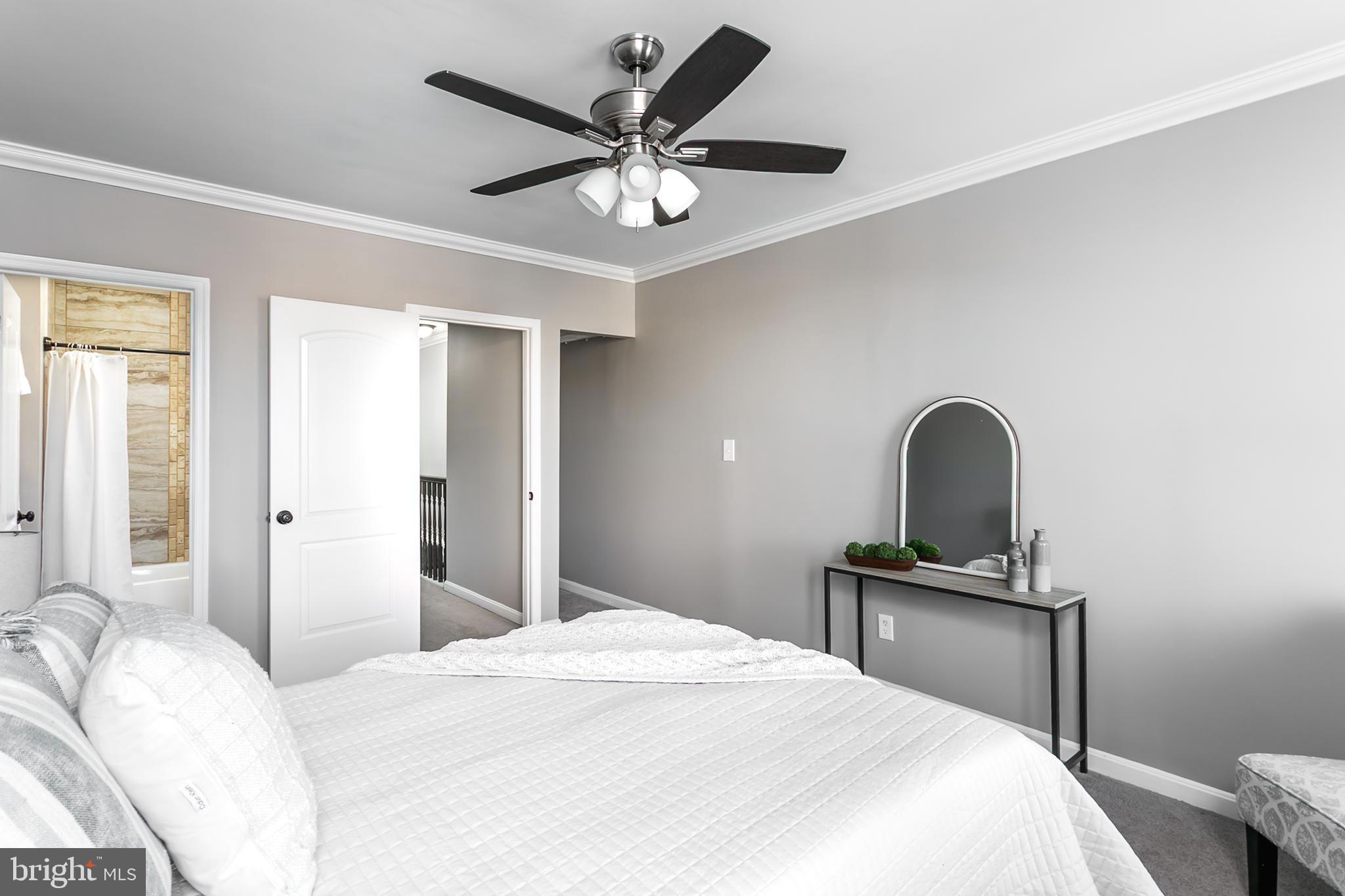 HIGHLANDTOWN - Residential