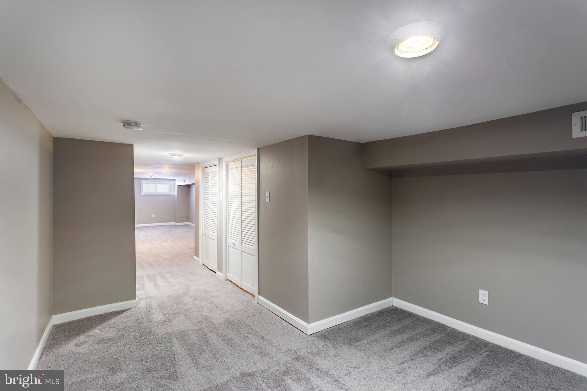 HIGHLANDTOWN - Residential