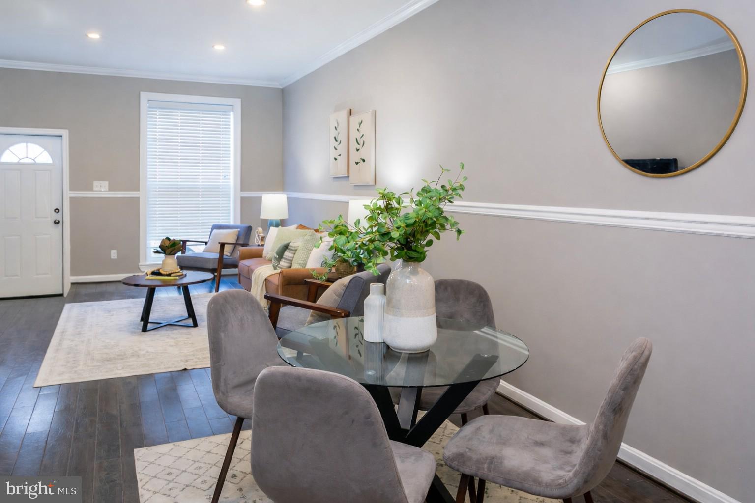 HIGHLANDTOWN - Residential