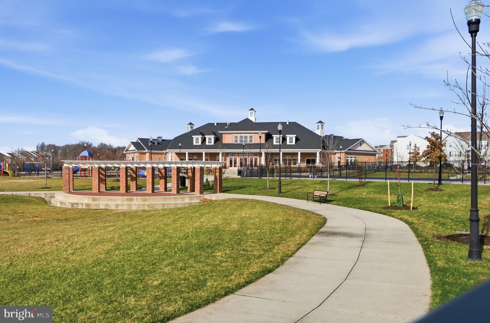 SMITH HOME FARM - Residential