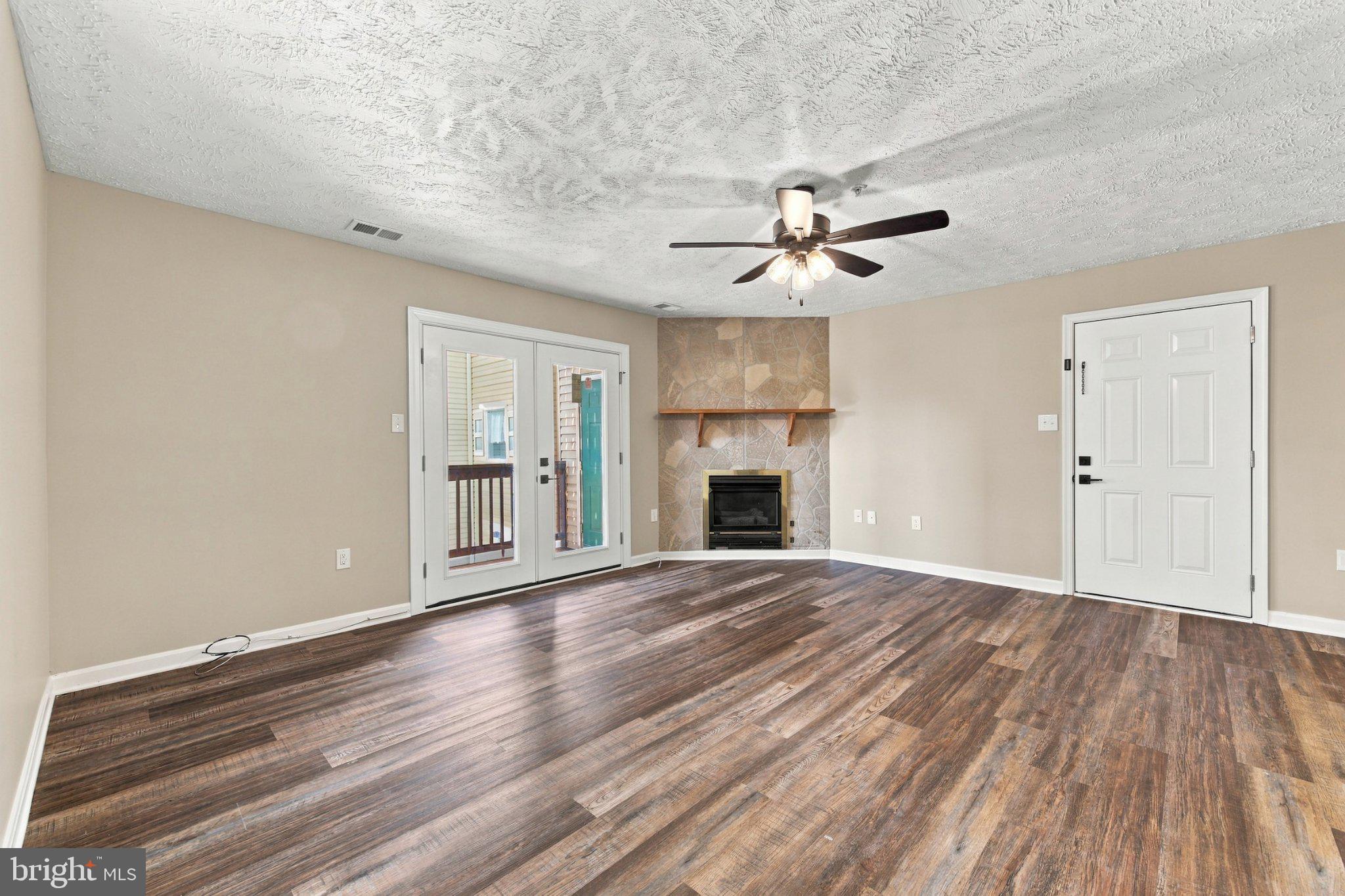 1290 OX ROAD E-6