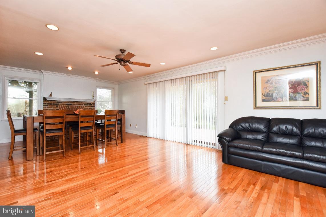 21 HORSESHOE DRIVE