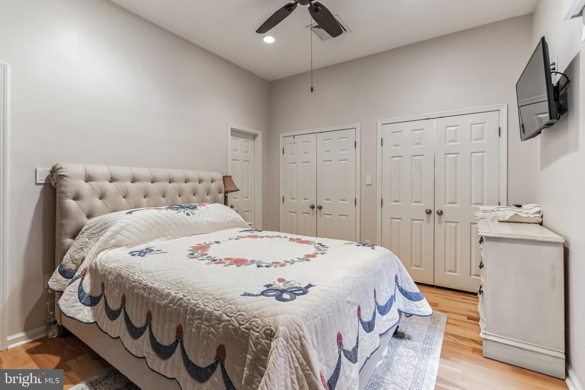 OLD CITY - Residential Lease