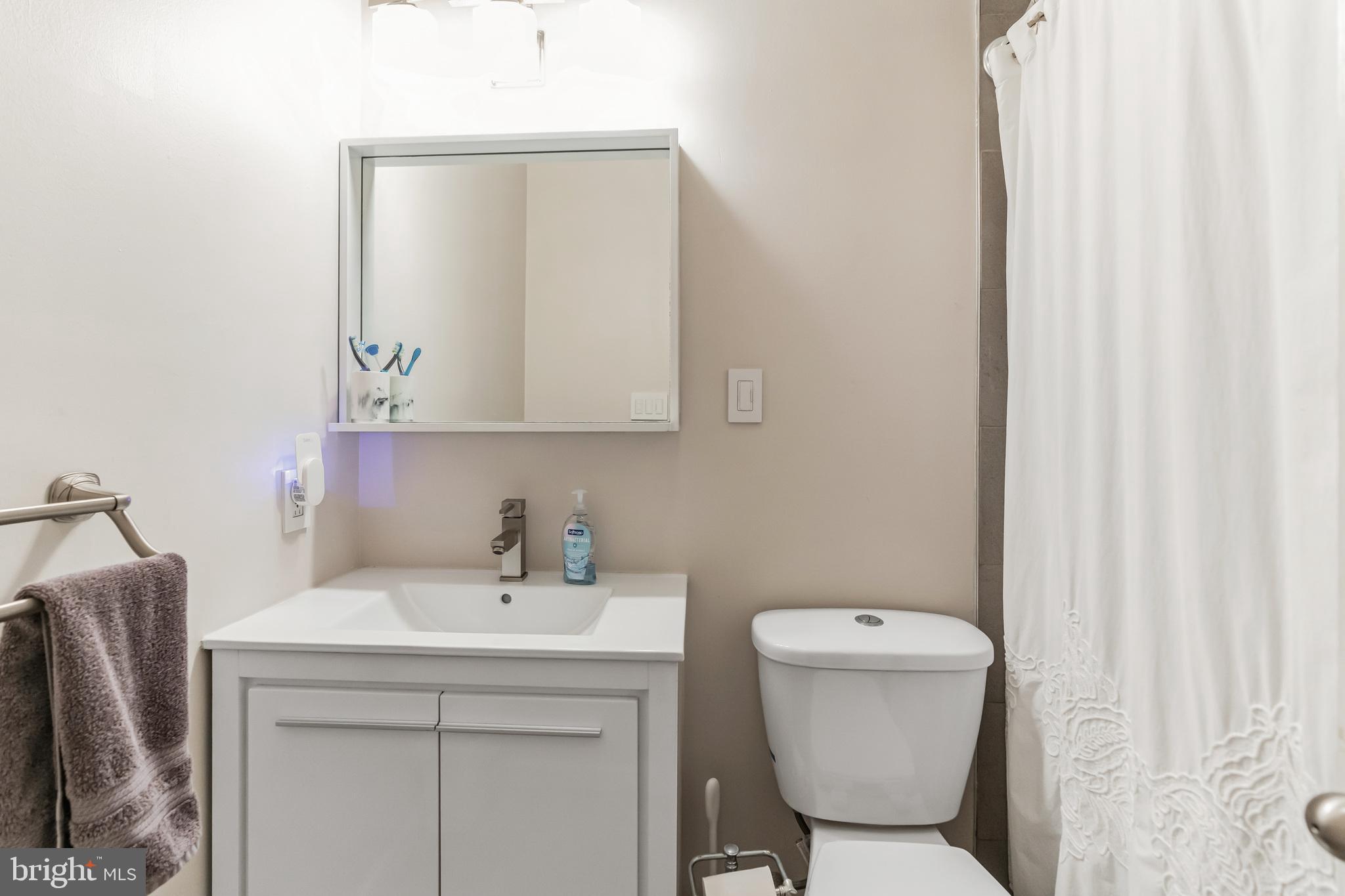 OLD CITY - Residential Lease