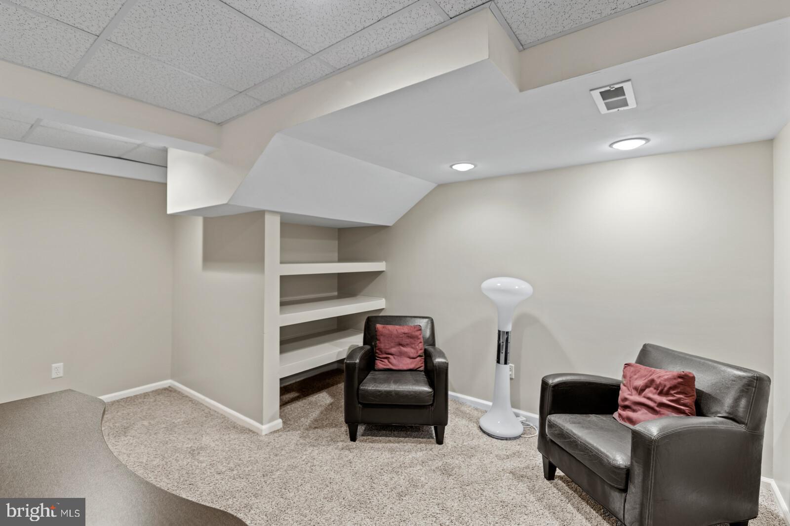 MAPLE GLEN - Residential