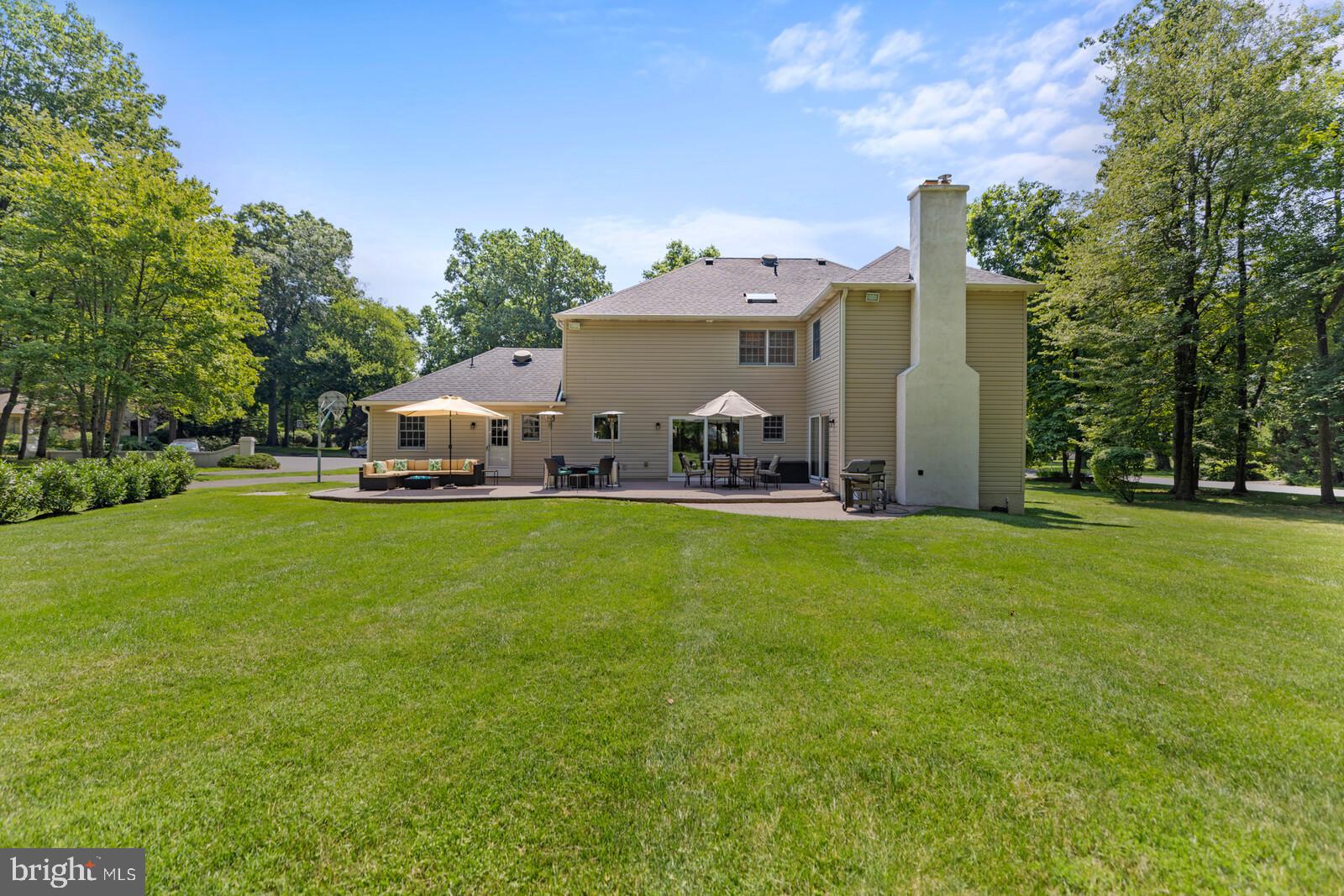 MAPLE GLEN - Residential