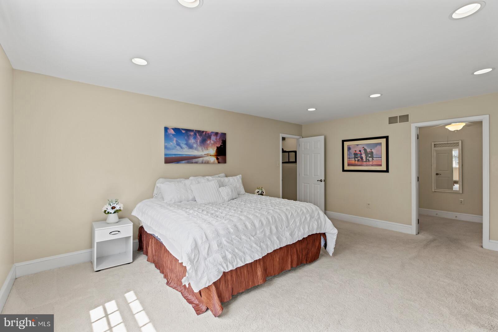 MAPLE GLEN - Residential