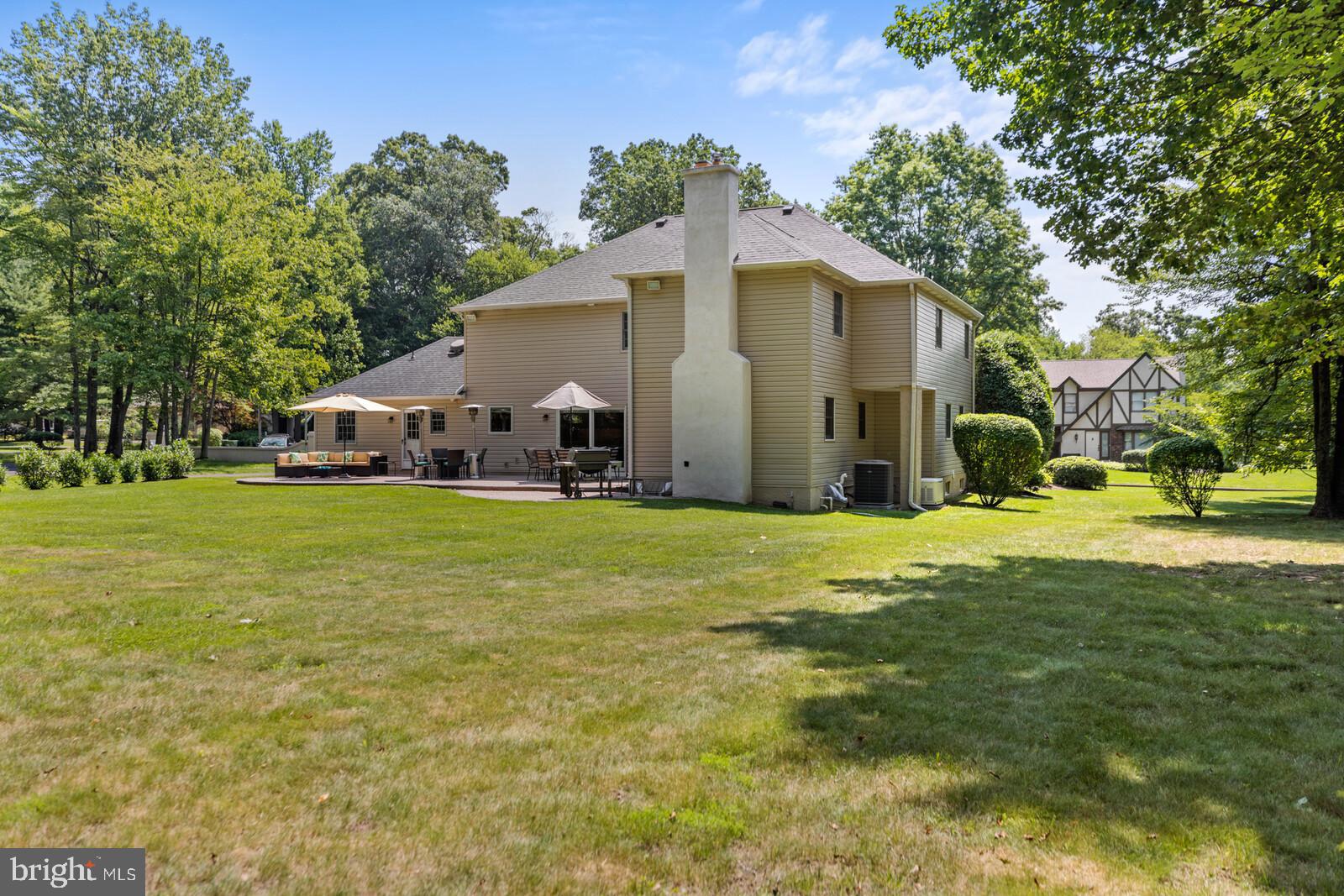 MAPLE GLEN - Residential