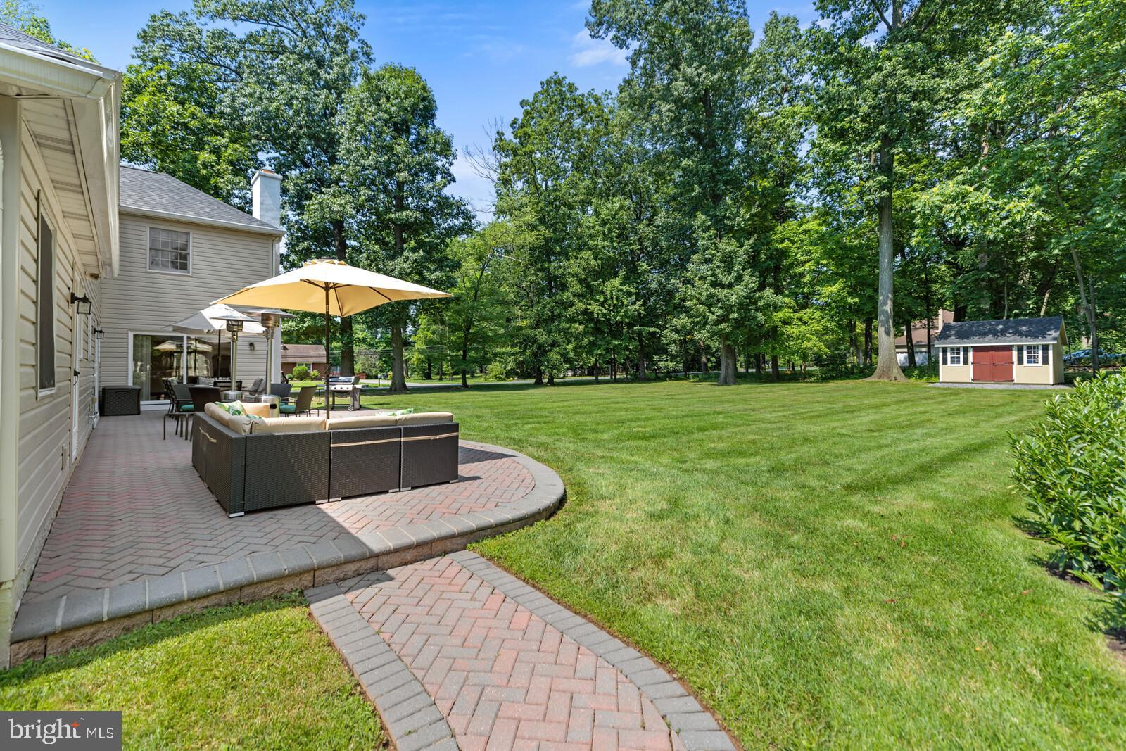 MAPLE GLEN - Residential