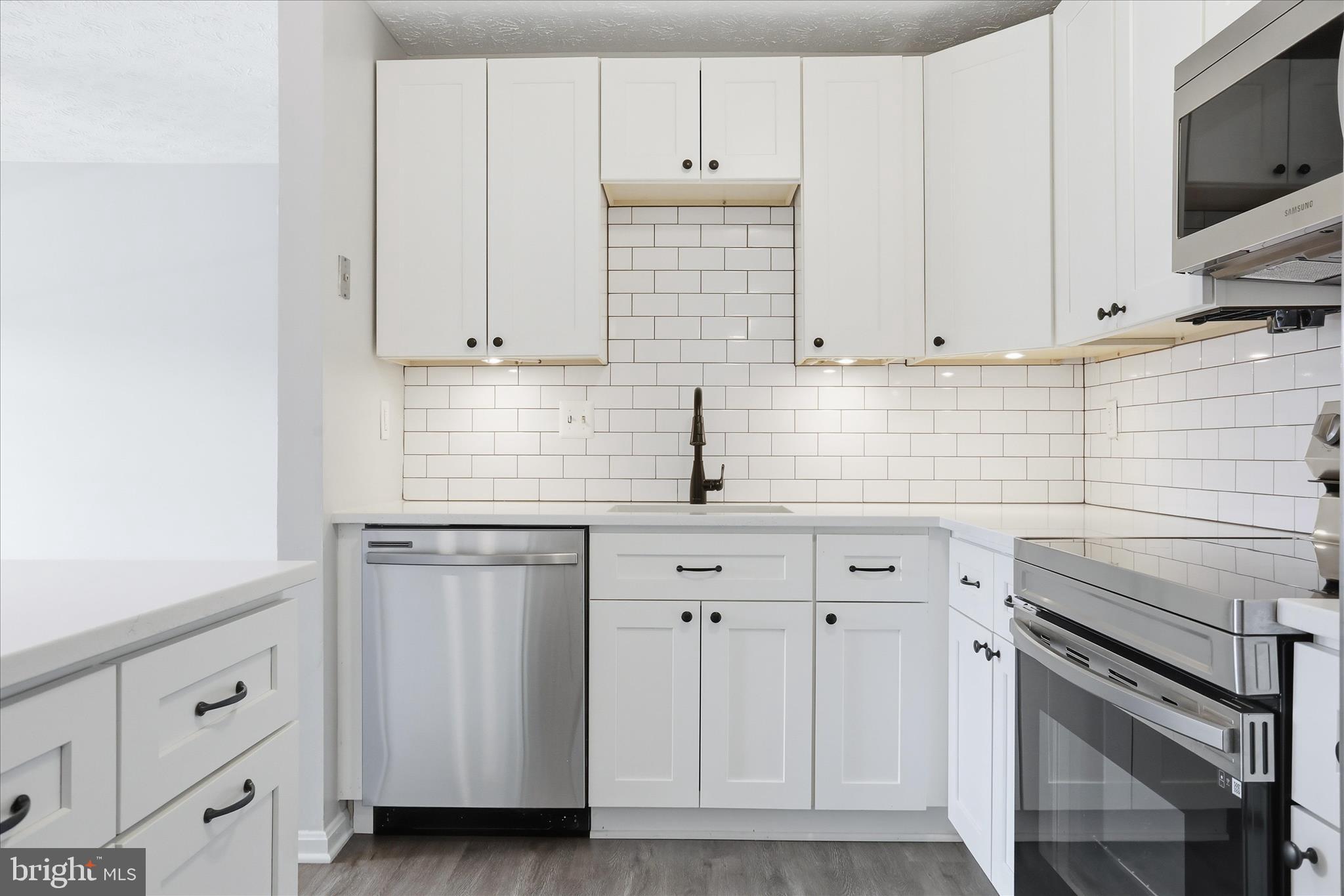 OLD FARM STATION - Residential