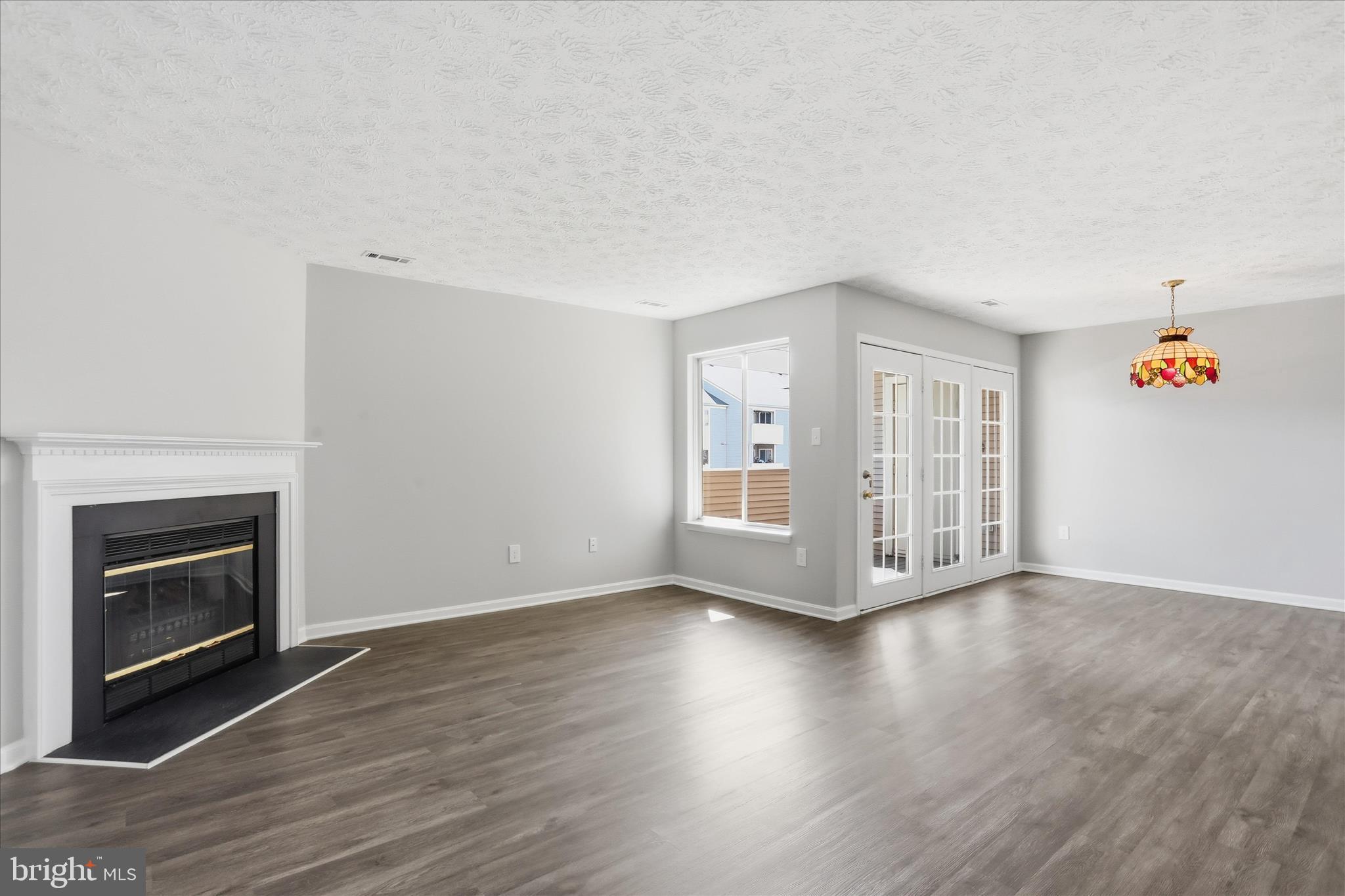 OLD FARM STATION - Residential