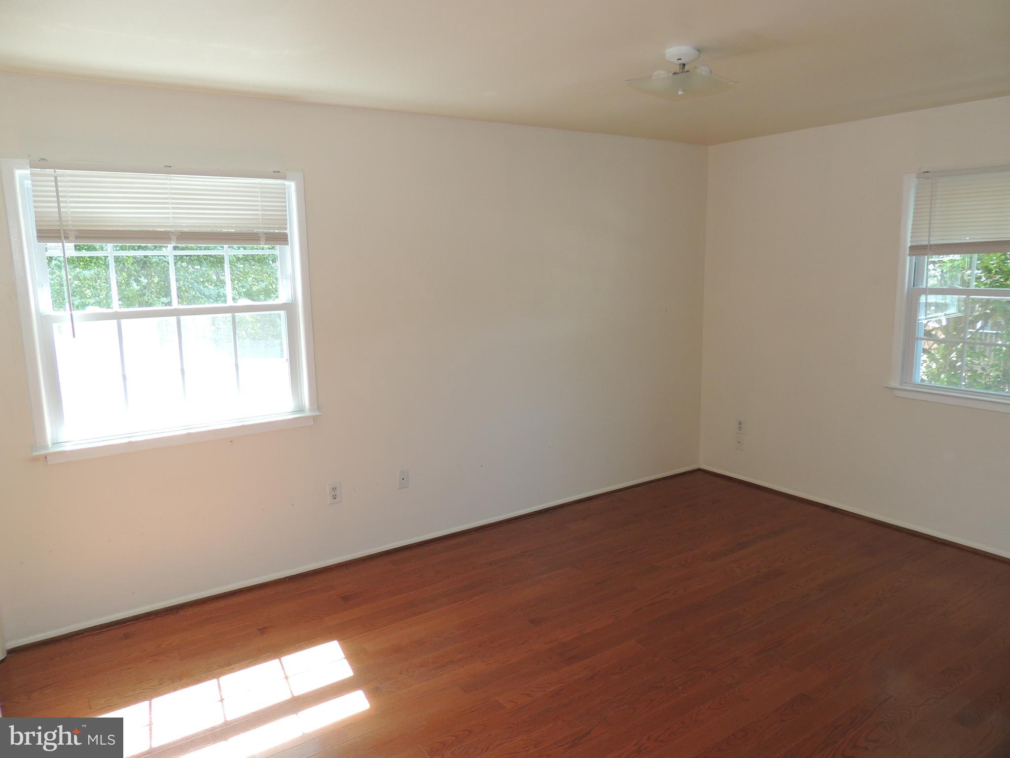 DALE CITY - Residential Lease