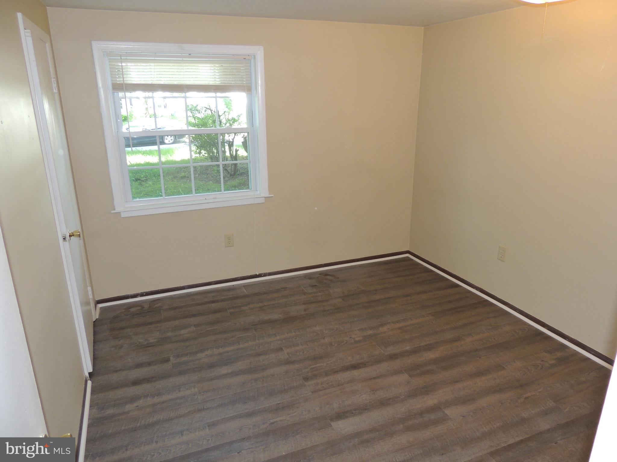 DALE CITY - Residential Lease