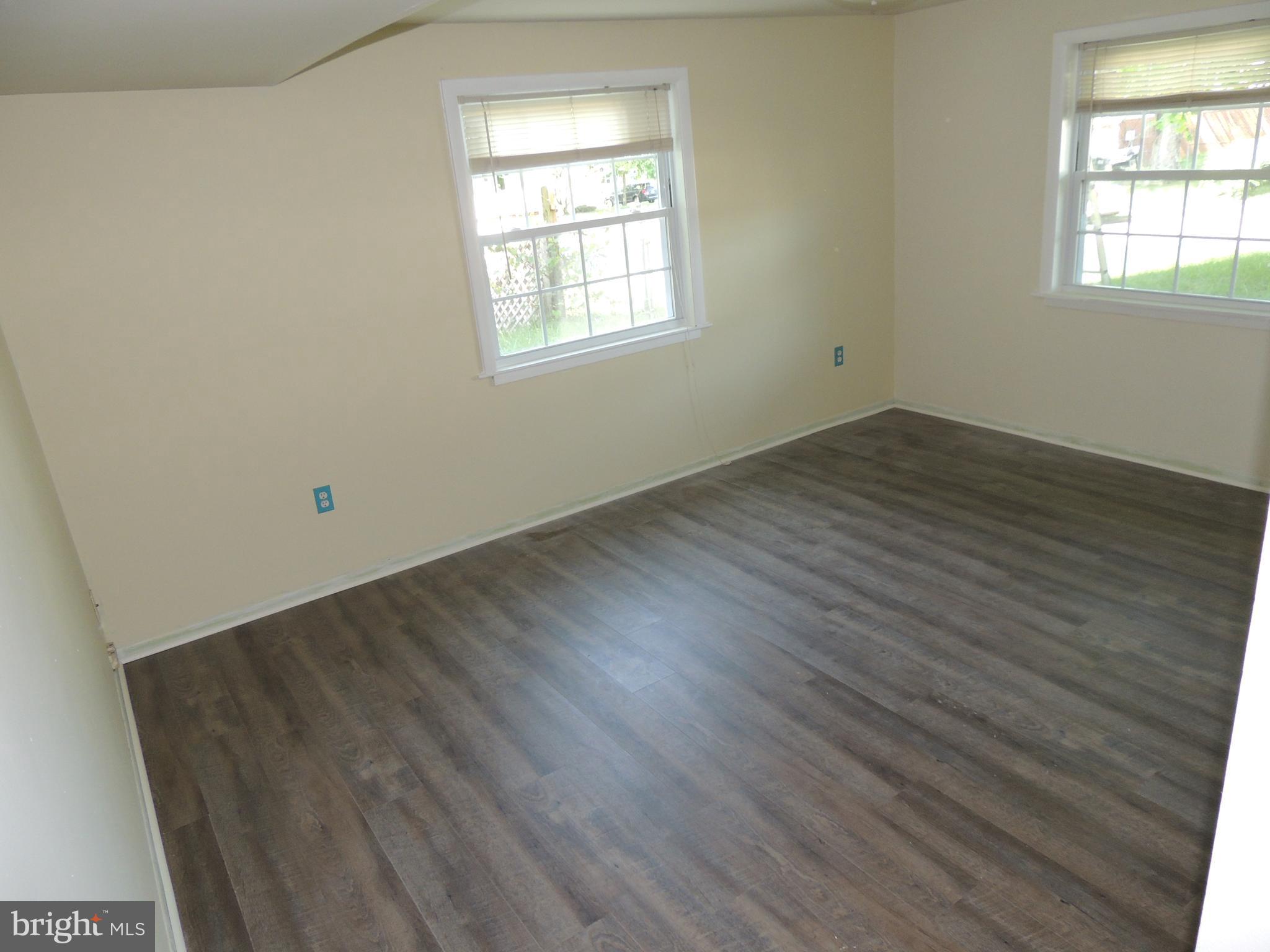 DALE CITY - Residential Lease