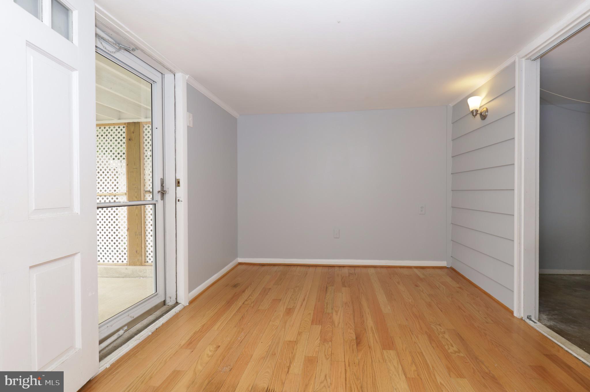 SPRINGFIELD - Residential