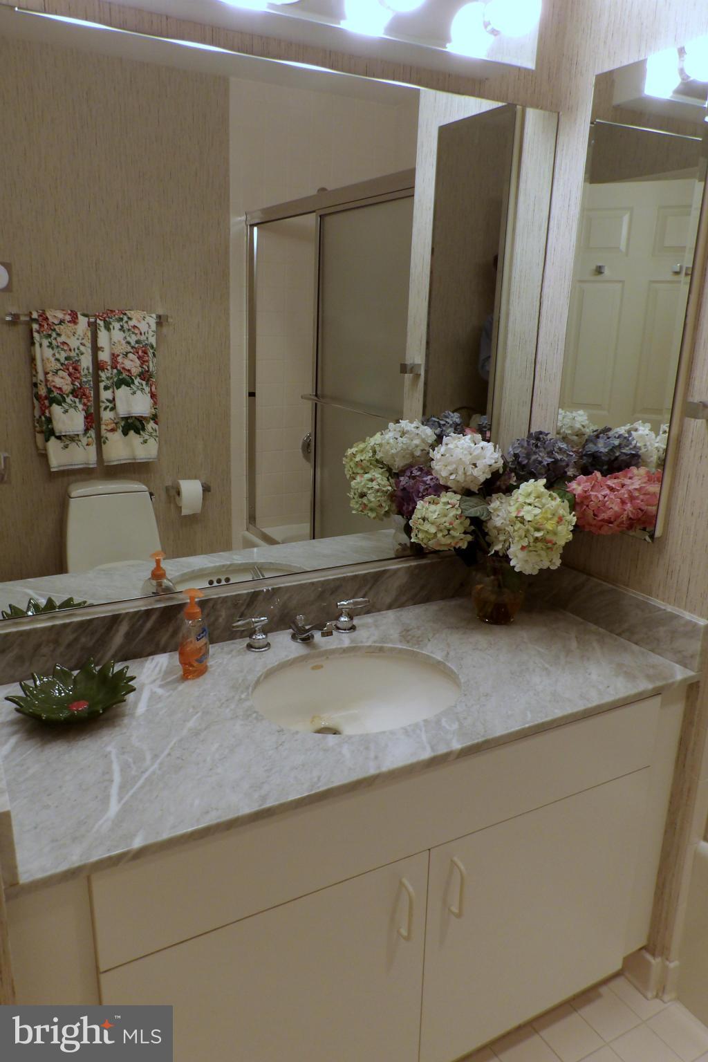 TUSCANY CANTERBURY - Residential