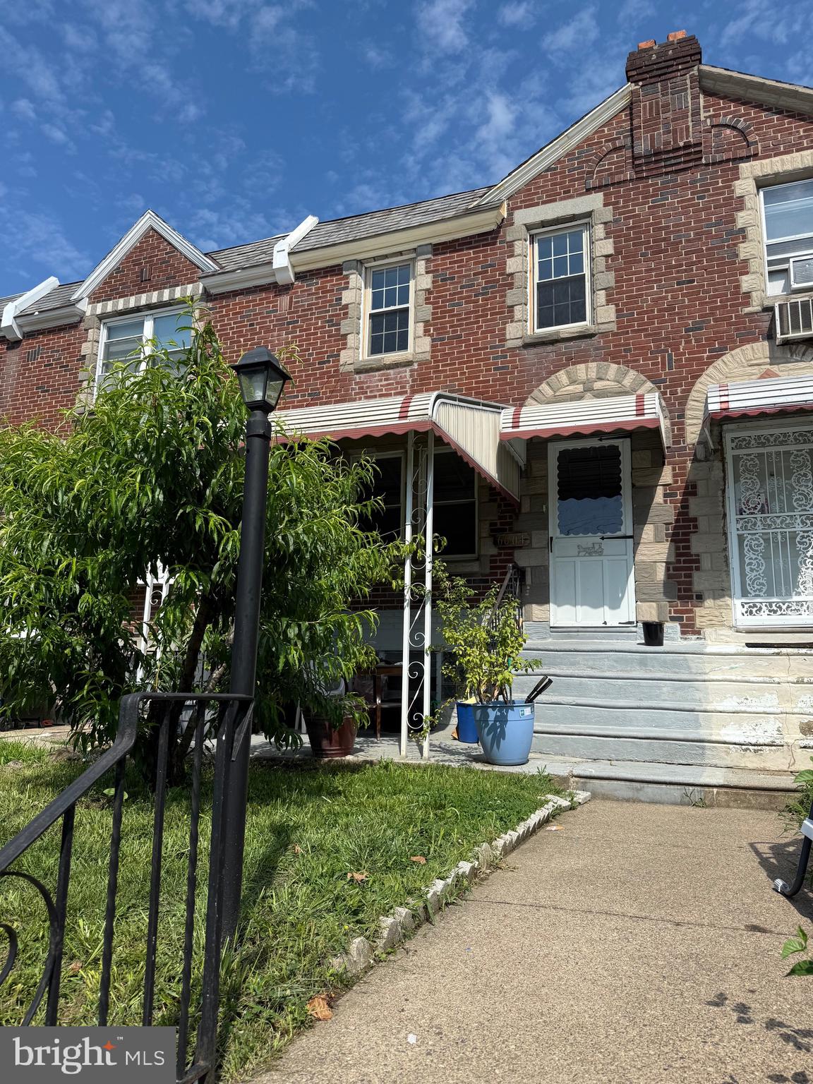 Welcome to 6604 Horrocks St, a charming and move-in ready home located in the Oxford Circle section of Northeast Philadelphia. This home offers 3 spacious bedrooms and 1 full bathroom, freshly painted walls, updated carpet, and plenty of natural light throughout.
The bright dining room features beautiful parquet floors and large windows, leading into a functional kitchen setup. Downstairs, the finished basement provides additional space for storage, laundry, or even a small workshop area. With a modern neutral color palette and well-maintained finishes, this home is ready for its next owner.
Major upgrades include a recently installed roof and central air conditioning, adding peace of mind and year-round comfort.
This is the perfect opportunity for first-time buyers or investors looking for a solid, turnkey property in a desirable location.