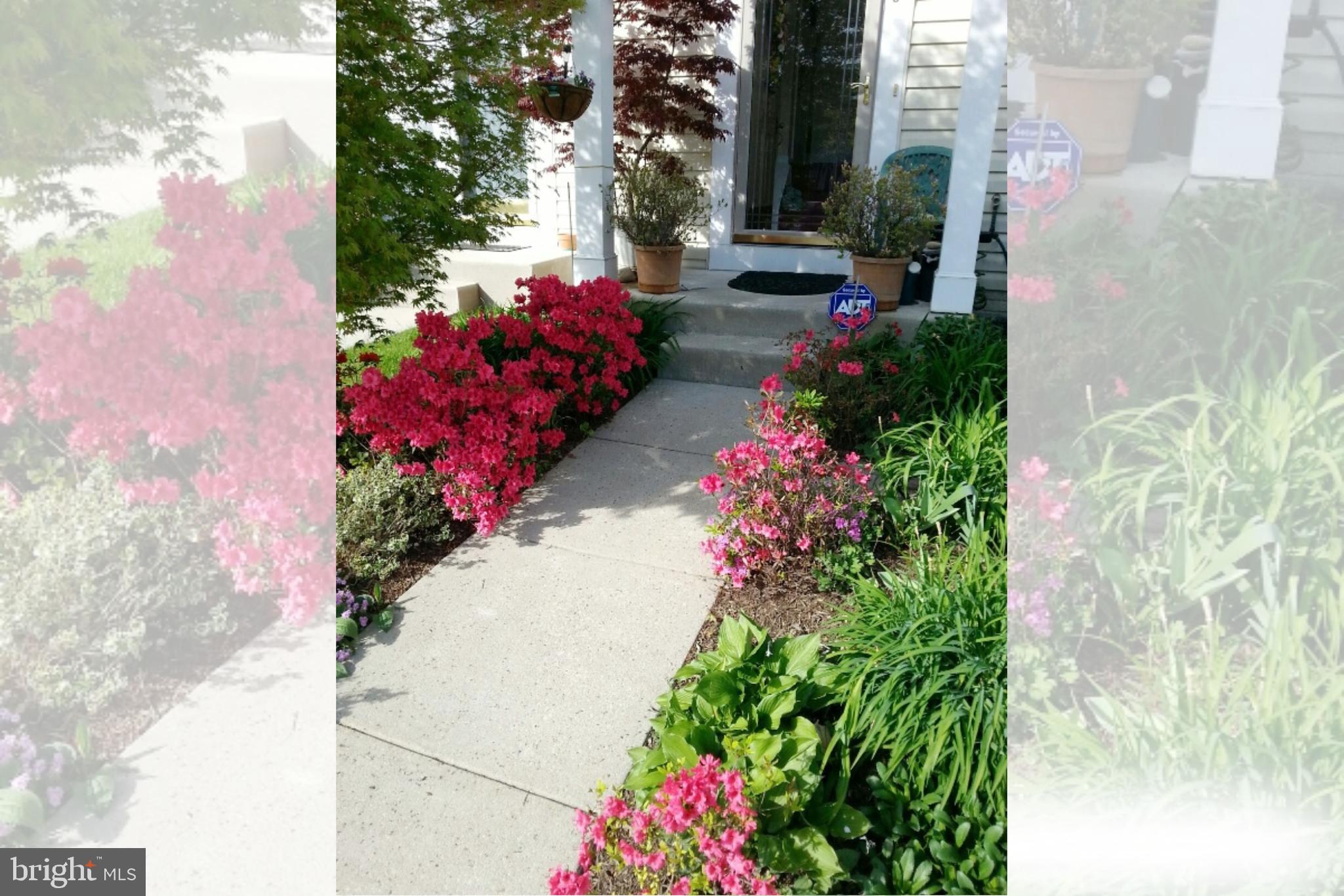 SEVEN OAKS - Residential