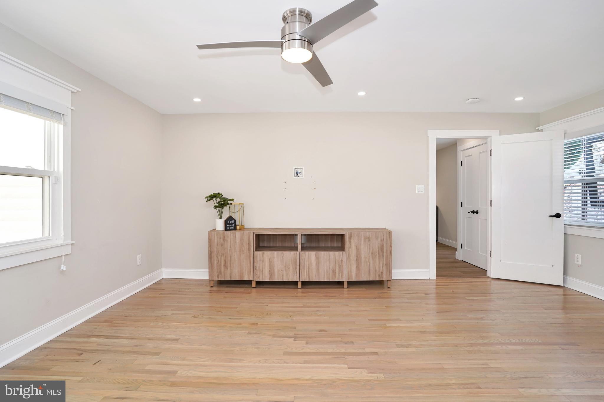 GREENBRIAR - Residential Lease