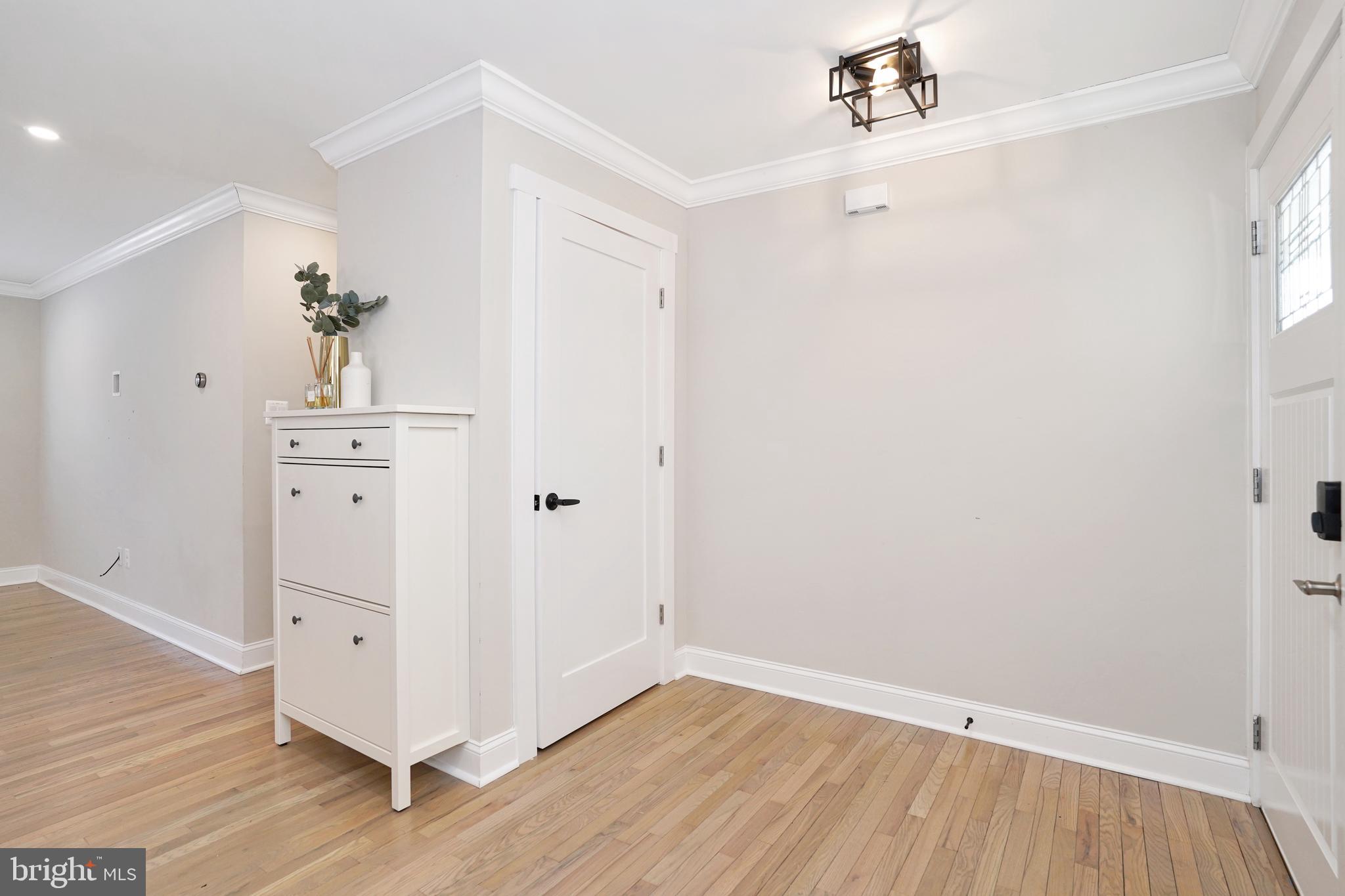 GREENBRIAR - Residential Lease