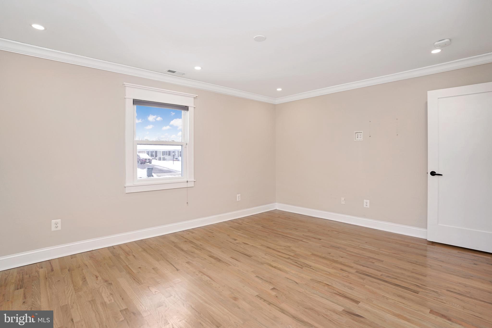 GREENBRIAR - Residential Lease