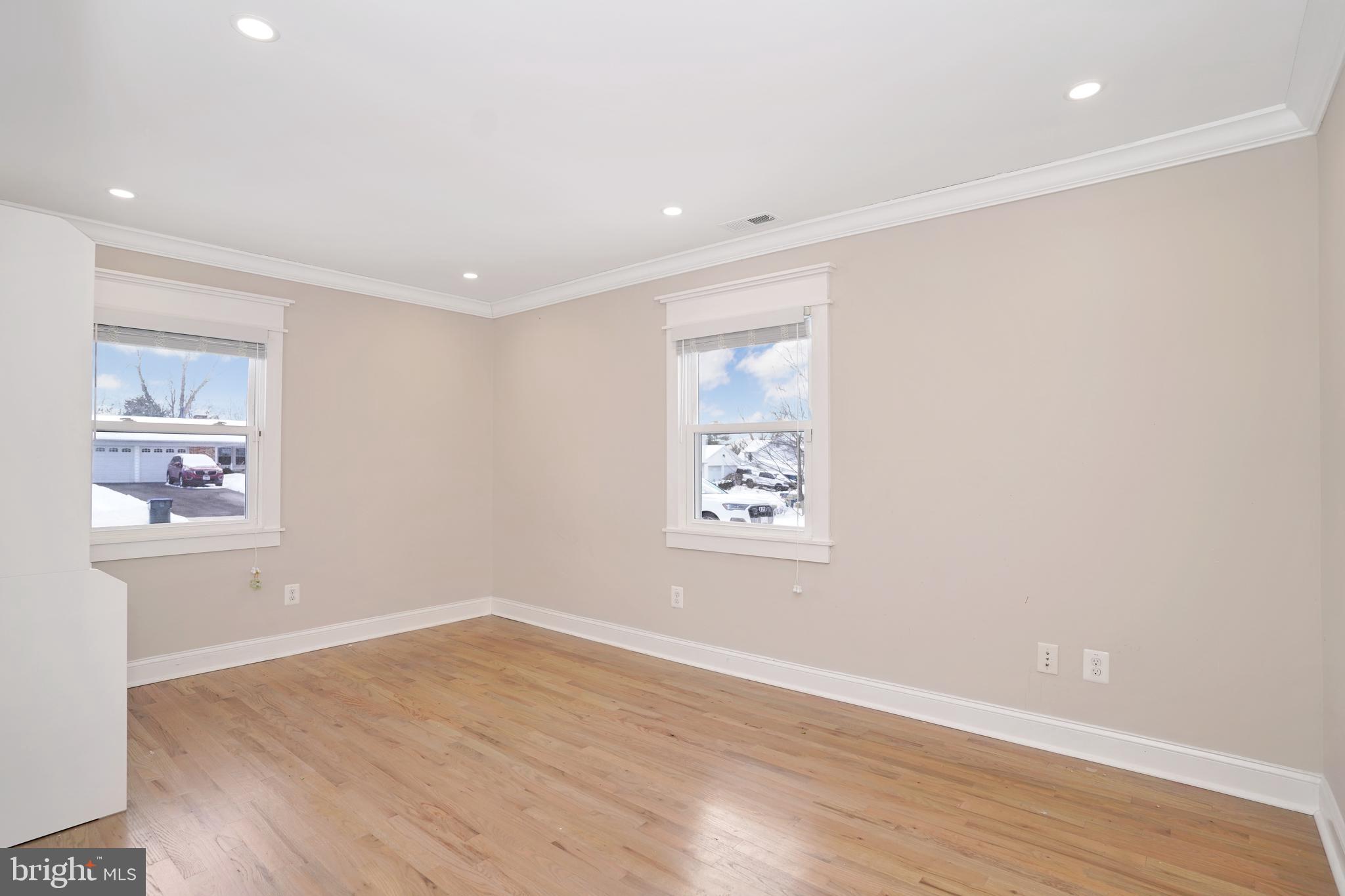 GREENBRIAR - Residential Lease