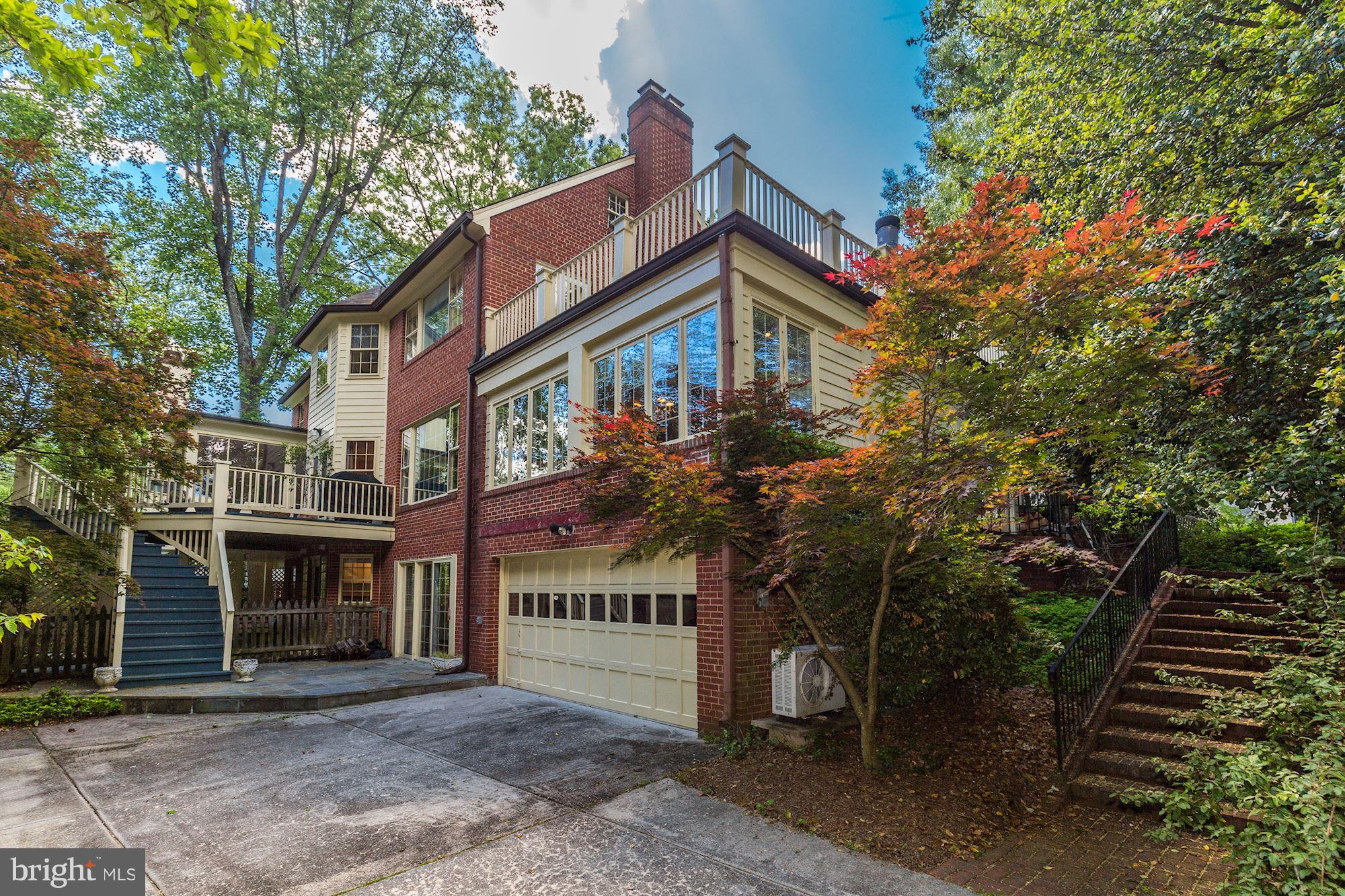 CHEVY CHASE - Residential