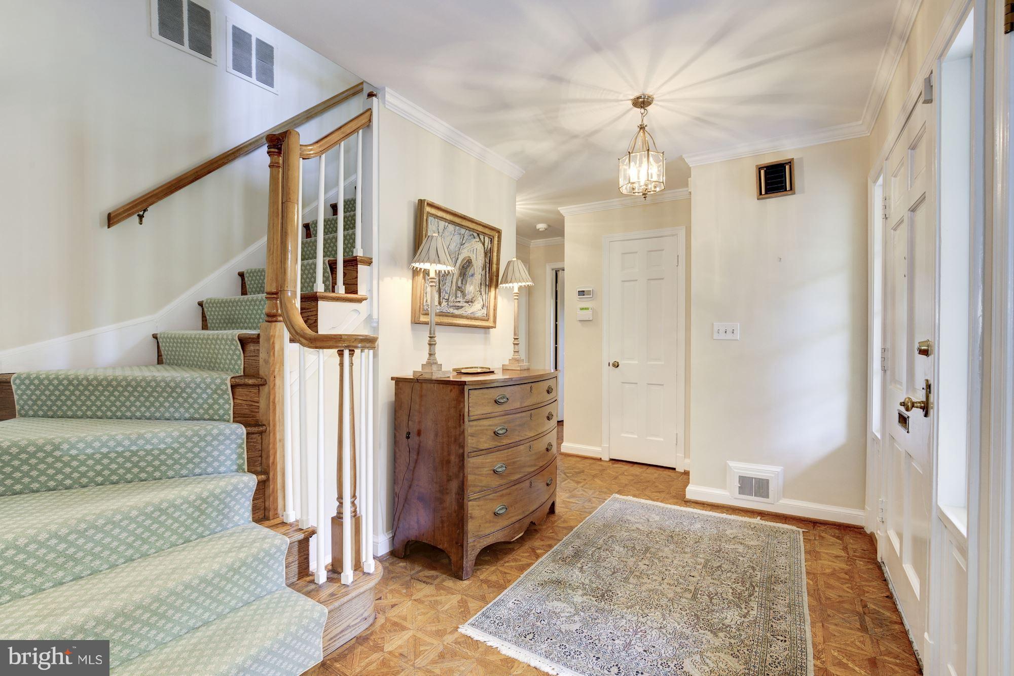 CHEVY CHASE - Residential