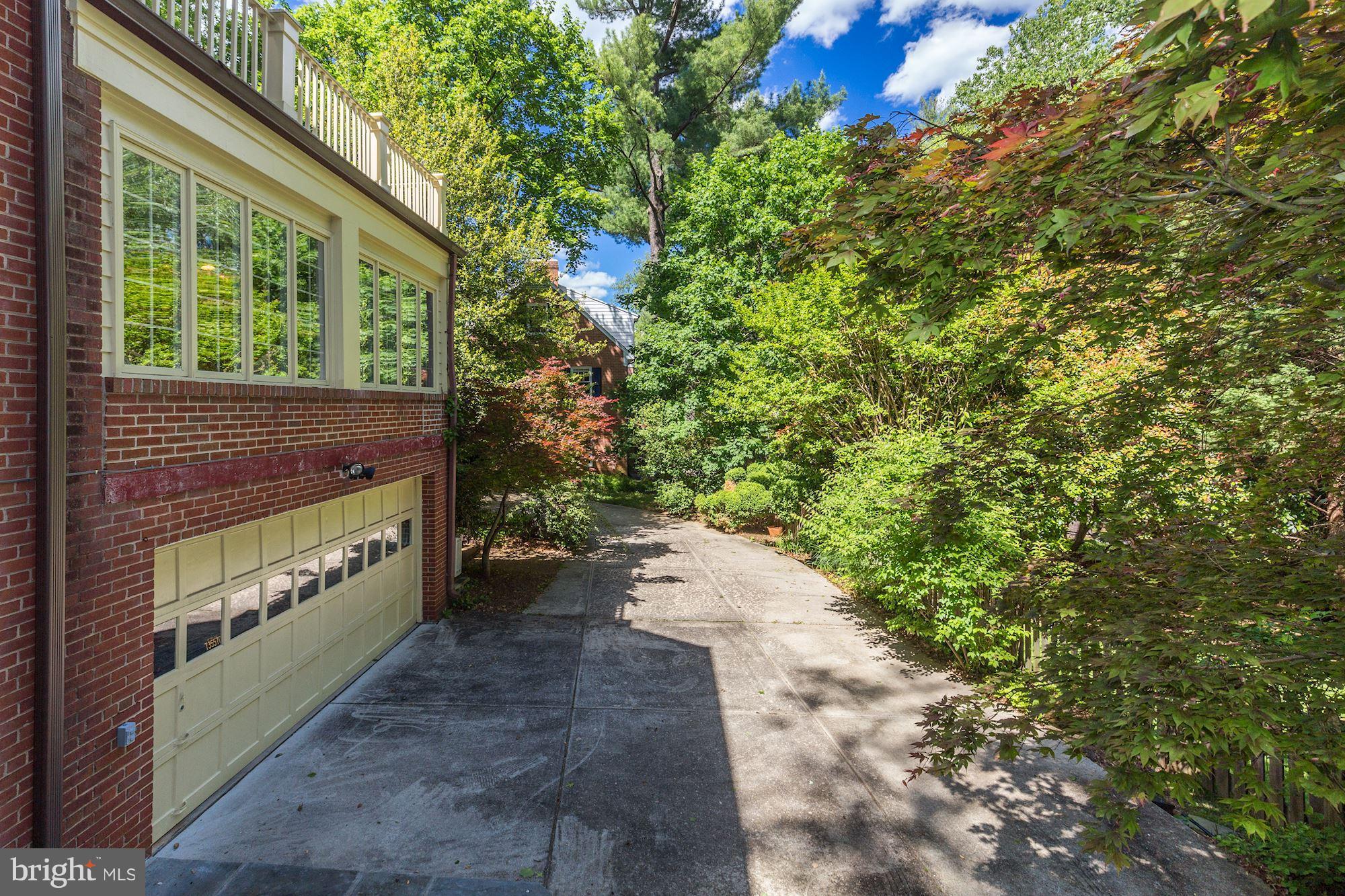 CHEVY CHASE - Residential