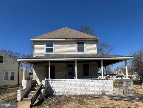 Homes For Sale - 409 N Grand Avenue<br/> Gloucester County, NATIONAL PARK, NJ 08063