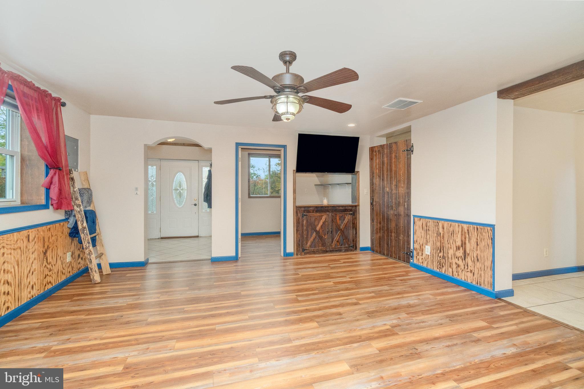 NONE, RURAL - Residential