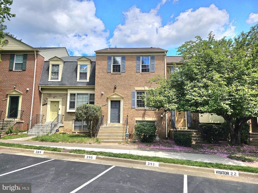Available JUNE 1, 2025! Welcome to your new spacious townhouse in Fairfax, VA! Updated in 2024 with new painted, new carpet and new luxury vinyl planks flooring. This 2196 square foot home offers plenty of room to spread out with 3 bedrooms and 2 full and 2 half bathrooms. The layout is perfect for roommates, friends, or anyone looking for a comfortable living space. 

The refreshed kitchen features white cabinets creating a modern and inviting space for cooking and entertaining. The large basement recreation room with a walkout to the fenced-in backyard is perfect for hosting gatherings or relaxing after a long day. Two assigned parking spots ensure you always have a place to park, and the convenience of having a washer and dryer in the lower level makes laundry day a breeze. 

Located close to George Mason University campus and Robinson Secondary High School, this townhouse is in a prime location for students, faculty, or anyone looking to be near these educational institutions. With air conditioning, washer/dryer, and the option to have pets (up to 2 dogs, 50 lb or smaller, breeds restriction apply), this townhouse has everything you need for comfortable living in Fairfax. Don't miss out on this fantastic opportunity to make this townhouse your new home!

Please note it can take up to 2 weeks for the HOA to issue your parking permit which is required to park in your assigned parking spaces #385 and #390.

Owners prefer lease to start as soon as possible with lease of at least 12 months.