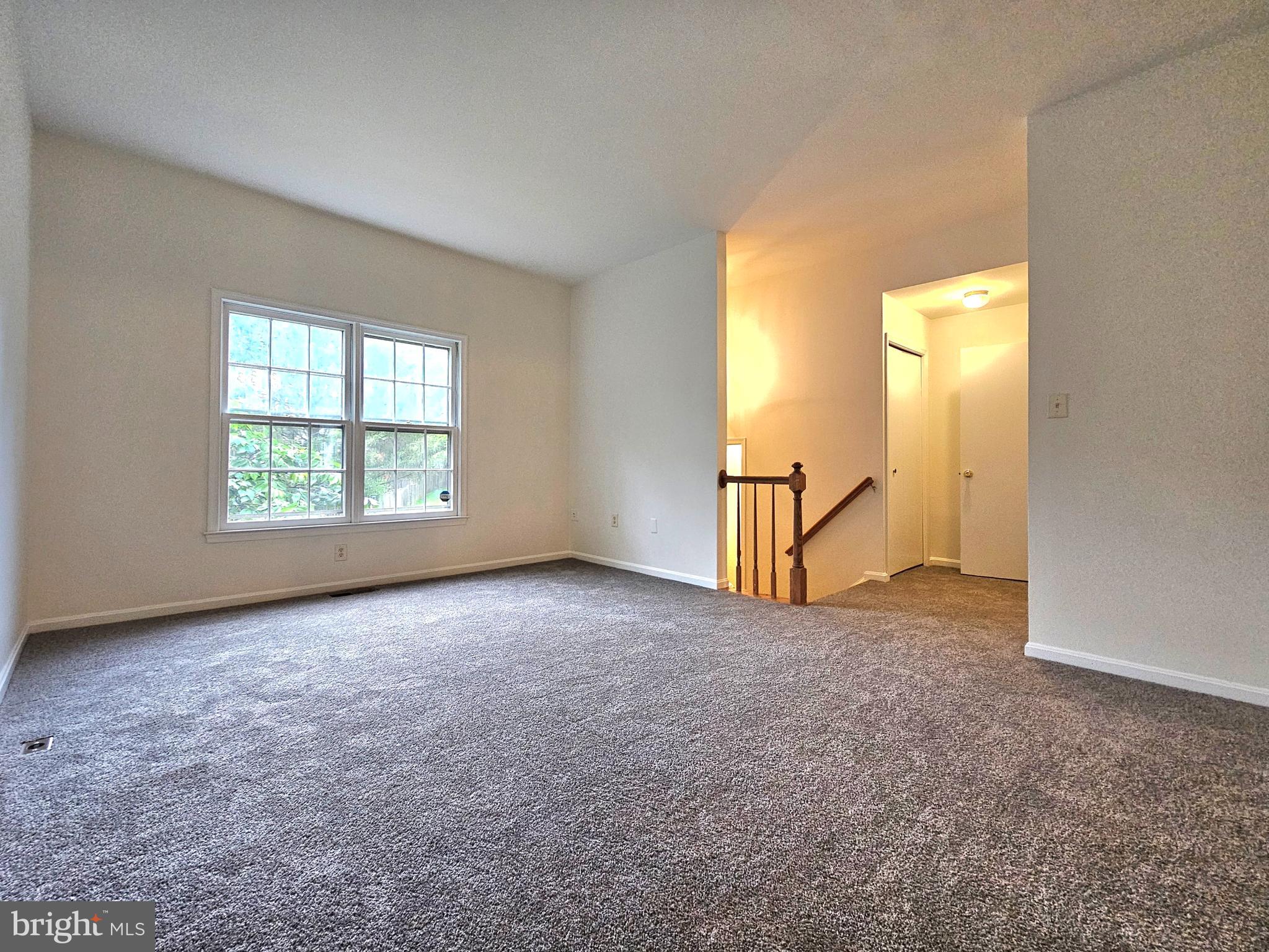 KINGS PARK WEST - Residential Lease