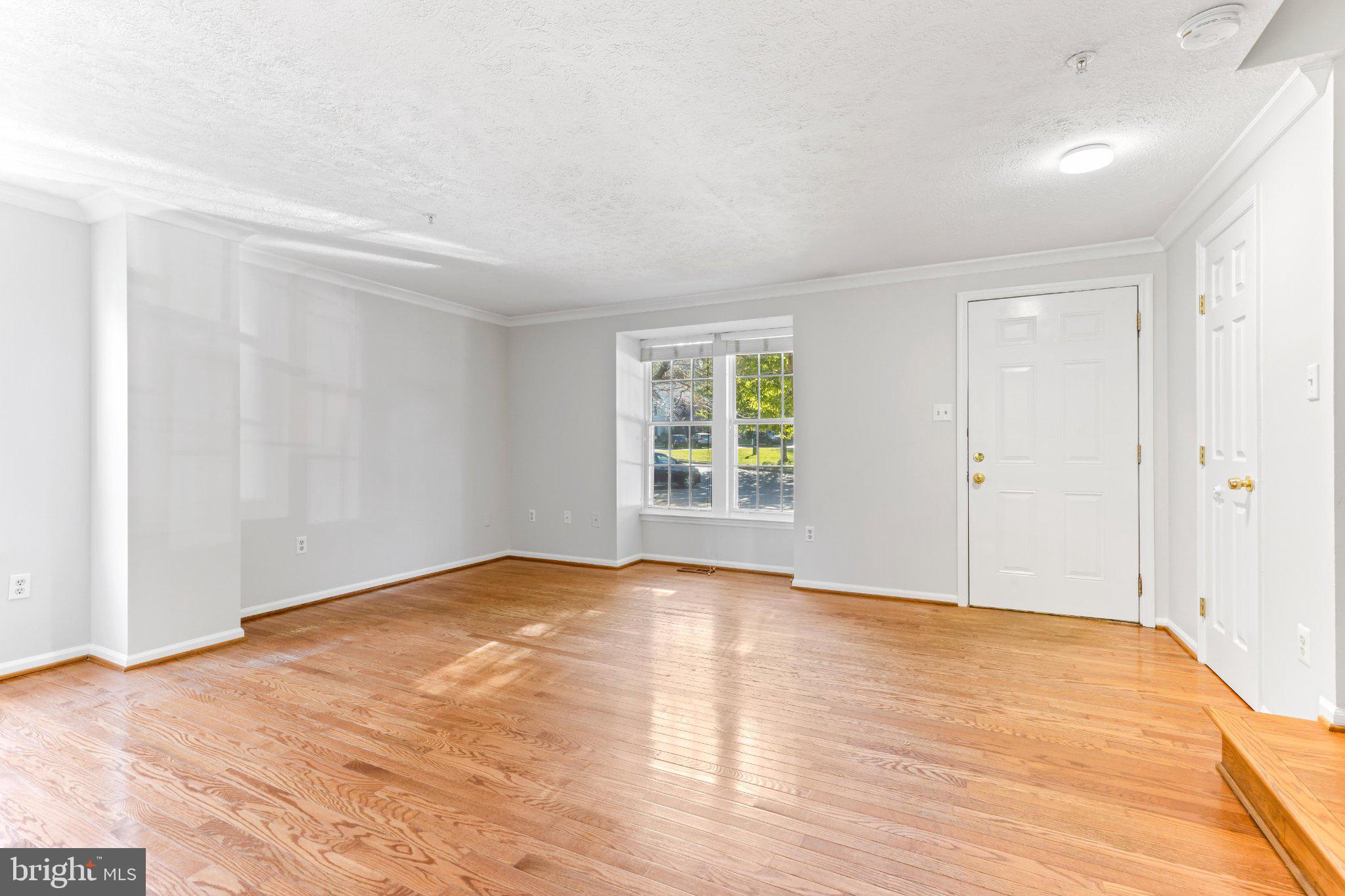 1232 QUAKER RIDGE DRIVE