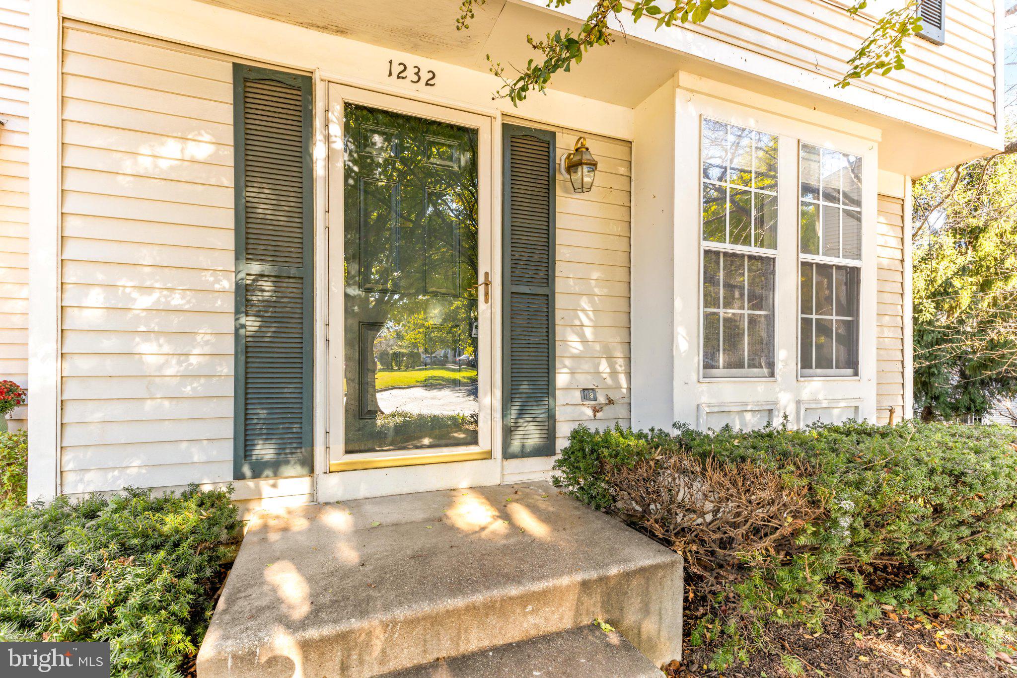 1232 QUAKER RIDGE DRIVE