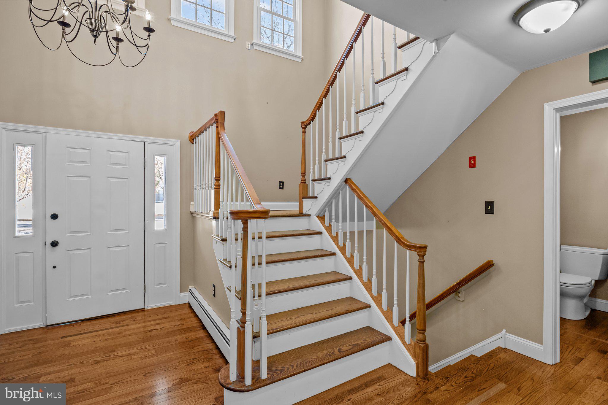 CREEK VIEW ESTS - Residential