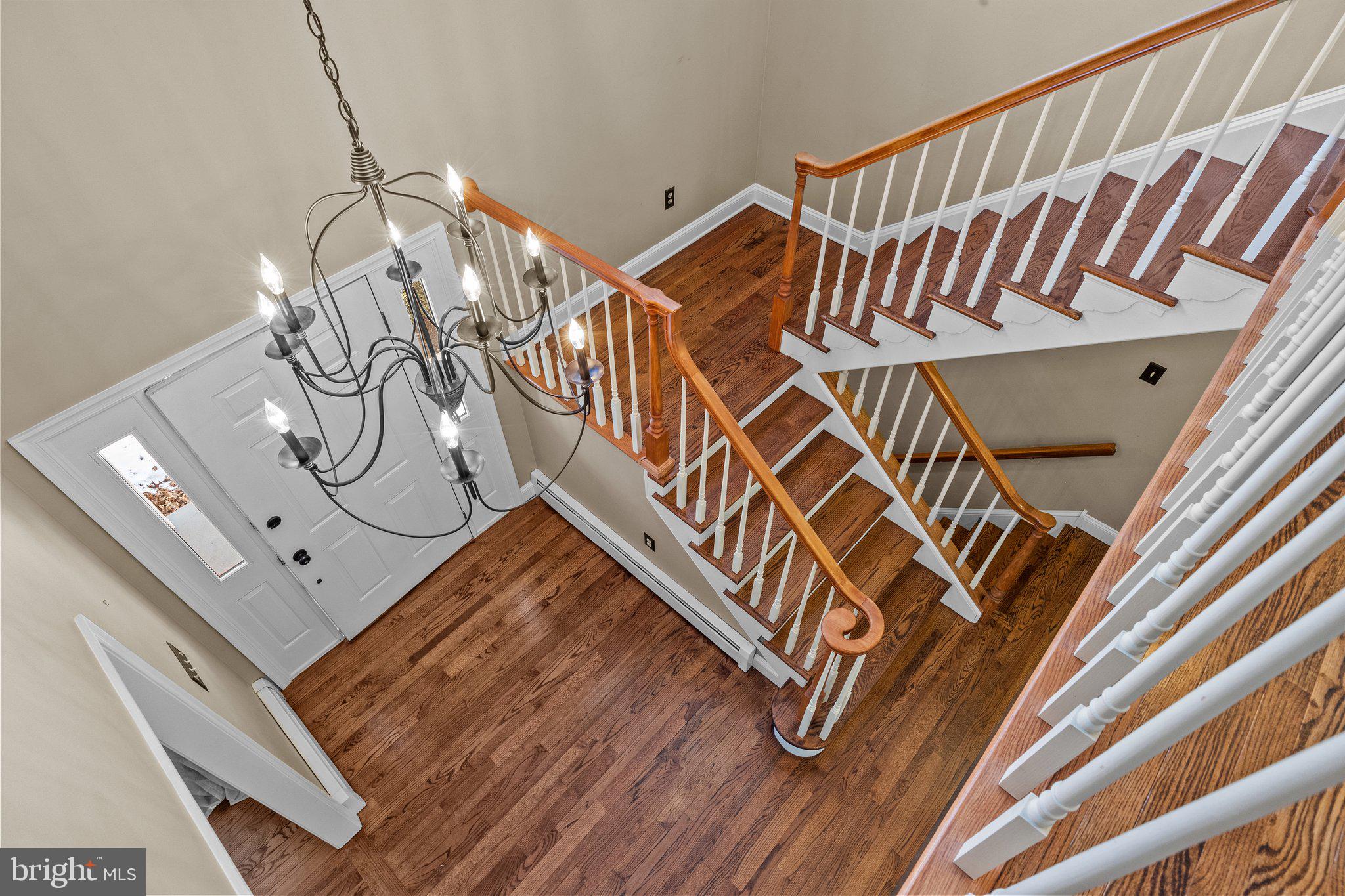 CREEK VIEW ESTS - Residential