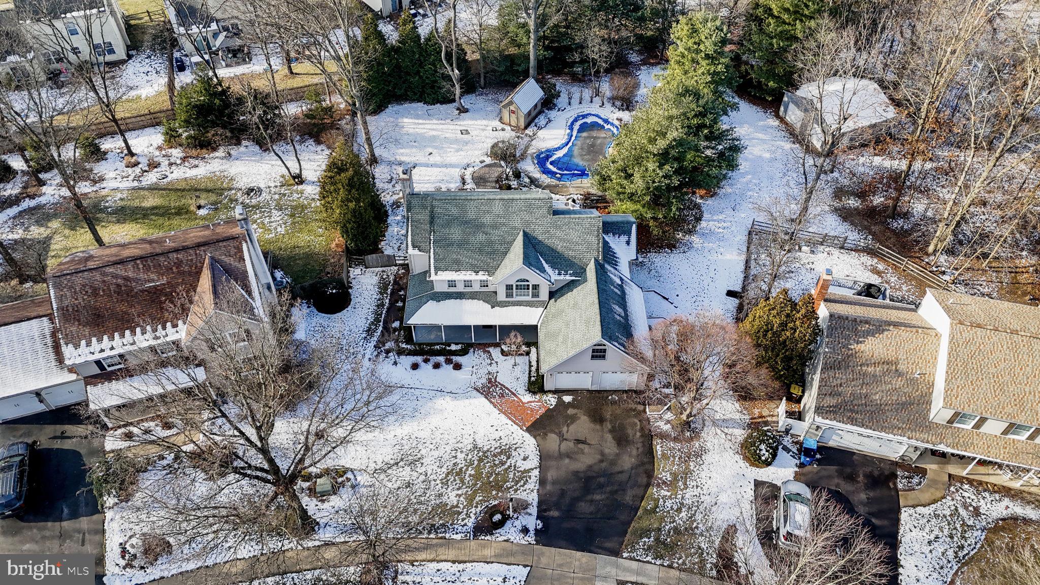 CREEK VIEW ESTS - Residential