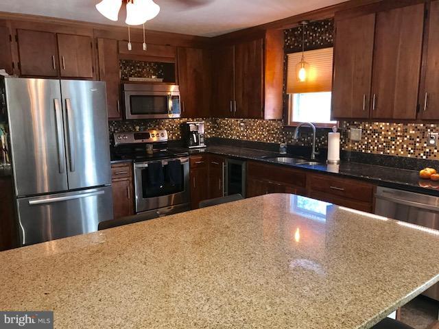 SHERWOOD ACRES - Residential